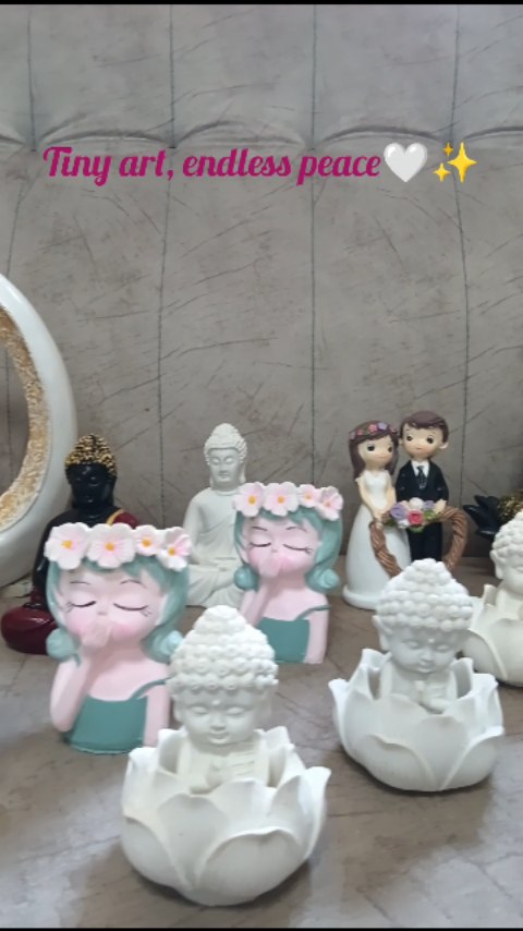 Peace in every piece 🕊️
Grab your calm before it's gone✨
#resinart #minibuddha #resinpot #ministatue