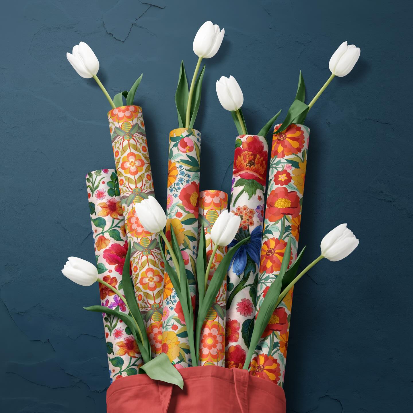 Happy Easter everyone 💓❤️ Here is my entry for the Day 9 of #creatsyeasterfest with @creatsyofficial
I picked up the most colorful florals for this mockup. Hope you like it ❤️
.
.
#mockupdesign #creatsychallenge #patterndesigning #patternlicensing