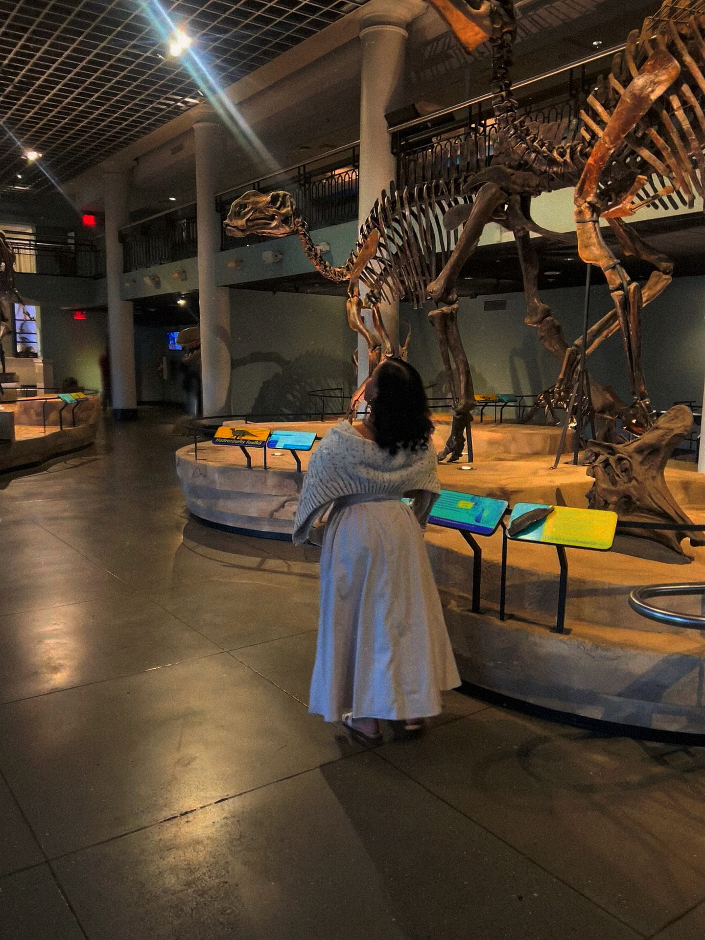 Birthday Itinerary🎈: Dinosaurs, more dinosaurs, a few beautifully preserved bodies in a museum, and lots of amor. Grateful to be loved exactly as I am, creepy curiosities and all 🦴🦕🩻👩🏽🏫🤍
#ariesseason #birthdaygirl