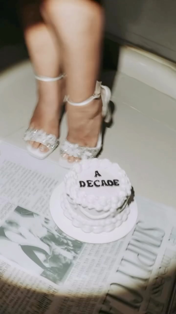 My son totally has the Best tools for some creative sessions 😂👌🏼
Save this idea for next time : @unscriptedphotographers
Location : @cozumel_isla
Models : @shelby.p.marie
PL : @pictime_us
#cozumelphotographer #cozumelphoto #creativesession #photographer