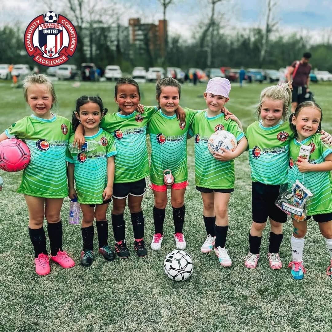 ⚡️💚 Meet the Electric Limes! 💚⚡️
One of our SIU 6U Recreational teams is bringing the energy, the smiles, and a whole lot of fun to the field this season! This is their very first team photo—and just the beginning of an exciting soccer journey together.
From learning the basics to celebrating every kick and goal, these girls are already shining bright! 🌟
Let’s hear it for the Electric Limes!!