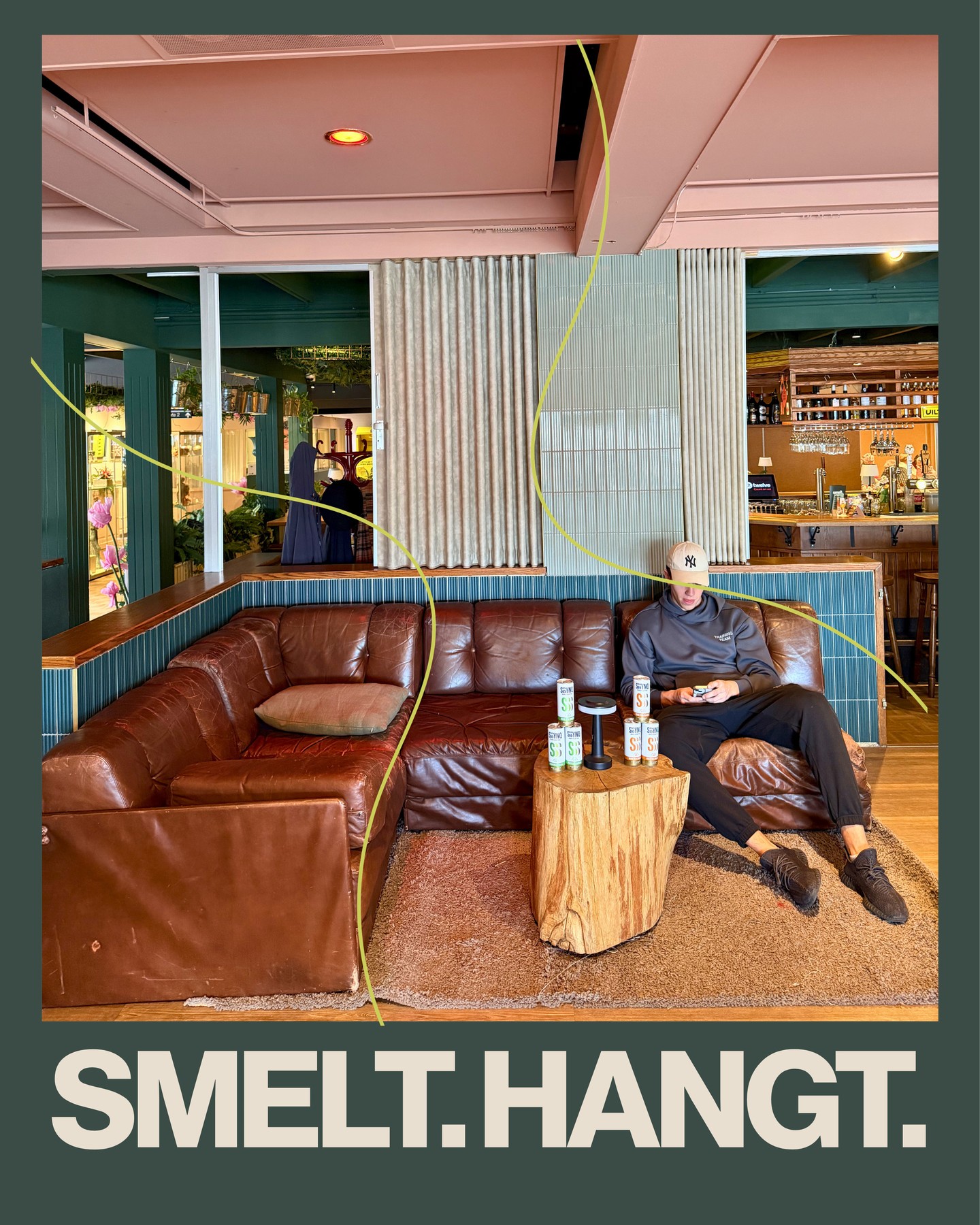 Op veler verzoek hebben we de grote leren bank weer terug gezet. Dit keer in het café. Met uitzicht op de Shuffle tafel. Deze bank is ideaal om met je vrienden of vriendinnen in te landen, en nooit meer uit te komen :-)
Met wie kom jij binnenkort bankzaken doen?
#hangen #steltz #afpreken #samen #Ontmoeten #Bankzaken