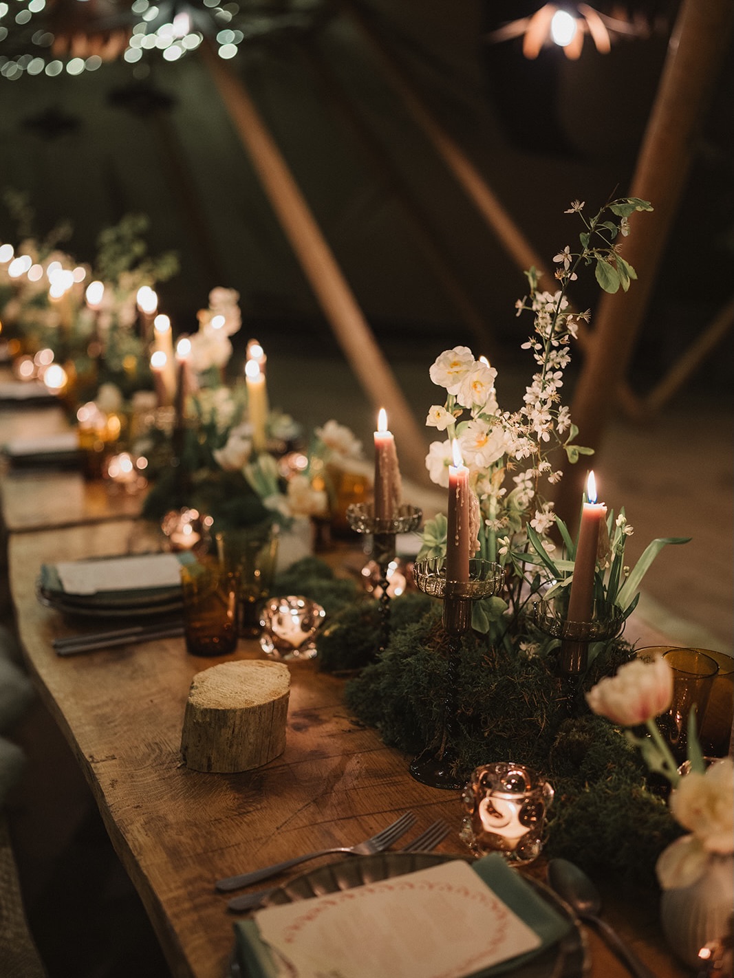 A dreamy set up for a fire feast at the incredible @wildernessreserve
I was very happy to be asked to design the menus and place names for this magical event ❤️
Venue: @wildernessreserve
Catering: @wildernessreserve
Production: @wildernessreserve
Florals: @Figaandco
Furniture: @arrayweddingandeventhire
Tableware: @arrayweddingandeventhire & @banquetinghire_official
Draping: @boomtingbunting
Band: @gatsbyband
Stationery: @ilikepensstudio
Photography: @emilytylerphoto & @imogencandler.capture
Videography: @dalehoodvideo
Cake: @edge_by_imogen_davison
Event Planning: @victorialornaevents
Scenting & Gifting: @Jomalonelondon