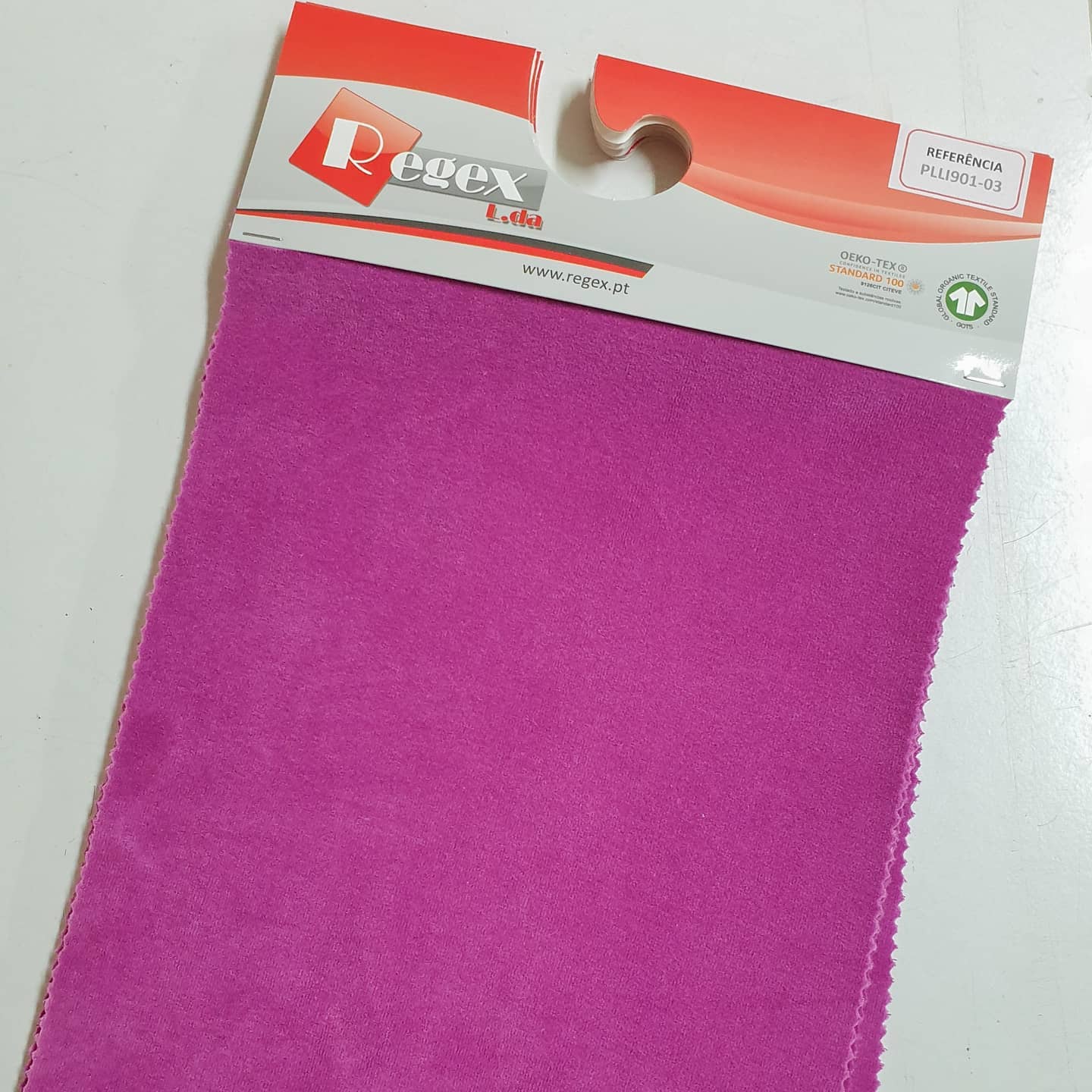 Ref. PLLI901-03
Veludo 80% CO 20% PES
290 Grm
180 Cm
.
.
#regex #laminado #peluche #veludo #malhas #fabrics #textil #textiles #winterfabrics #cosyfabric #fashion #madeinportugal #aw2020 #aw2021trends #trends #fabrictrends