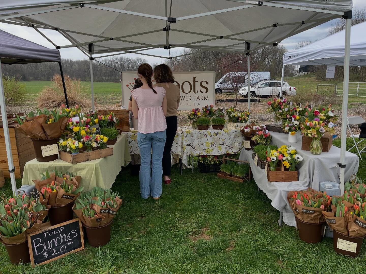 @talking_breads TODAY, Saturday April 4 until 1 pm or sold out. Talking Breads Easter HopUp and Annual Egg Hunt- cute vendors, amazing bread, hottest spot in town.