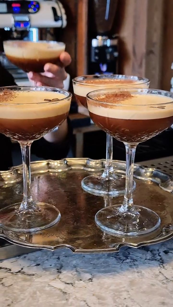 Open all weekend and bank holiday Monday, serving you great food and great drinks with great company 😀
#espressomartinis #cocktailbar #altrincham #easterweekend #winebar