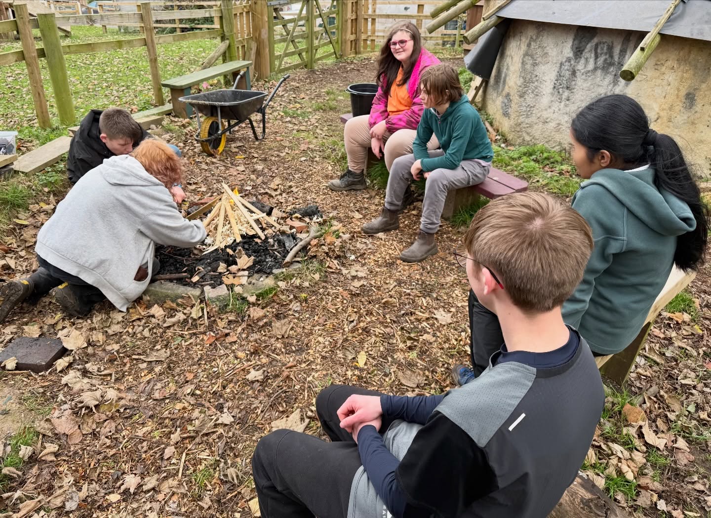 🥾 We’re hiring for an exciting new role! 🙌
We’re looking for an Outdoors Out of School Club Manager to lead and develop our exciting new outdoor childcare provision. This role involves managing day-to-day sessions, supporting a team, and creating fun, safe and engaging activities for children in a unique farm setting.
If you’re passionate about working with children, love the outdoors, and have strong leadership skills, this could be the perfect opportunity to make a real difference 💚
⏰ 15 hours per week. Must include core delivery hours of 3pm – 6.45pm
🗓️ Tuesday-Thursday. 12-month fixed term contract
👉 Visit the page below for full details and how to apply-
https://www.heeleyfarm.org.uk/outdoors-out-of-school-club-manager
📩 Get in touch to request a job pack. Spread the word!
#vacancy #jobvacancy #sheffieldjobs #sheffieldcity #outdooreducation