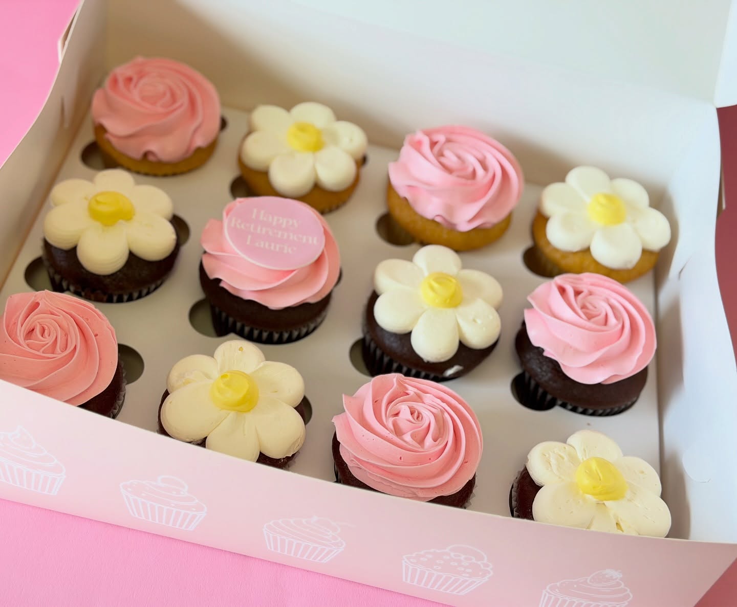 The Petal Edit 🌸✨
Because if spring isn’t showing up outside… we’ll bring it to you 🧁💛
Our newest cupcake set is now available for pre-order—just a few clicks away on our website (link in bio) 💫
#ThePetalEdit #SpringCupcakes #MississaugaBakery #SaugaEats #GTAEats #FloralCupcakes #CupcakeCollection #PreOrderNow #NutFreeBakery #SupportLocalGTA #CupcakeBoxes #ButtercreamCupcakes