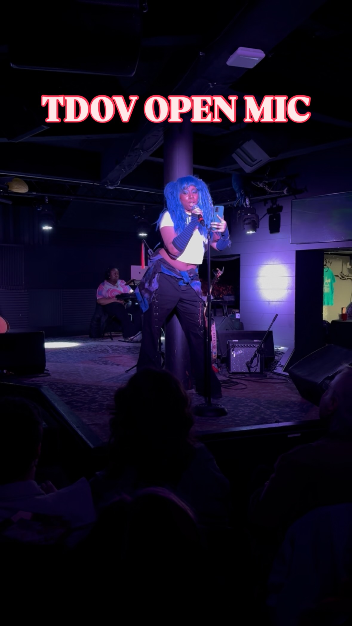 Shoutout to all of the incredible artists that came out to share their talent with us at this past weekend’s TDOV Open Mic! 🏳️⚧️🎙️🔊
Spending an evening in community with trans creatives across the city was the perfect kickoff to our TDOV celebrations 🤍
Keep an eye out for more get togethers like this in the future… 👀
#tdov #transdayofvisibility #openmic #transartist #transmusician