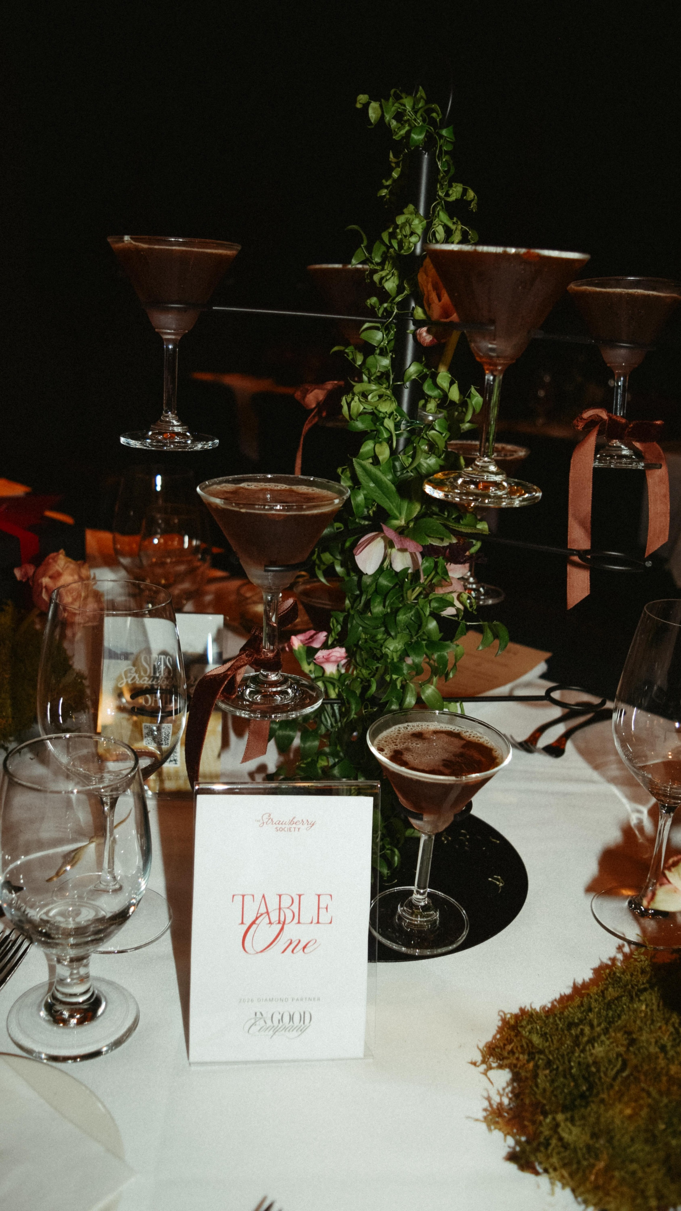 When you trust your creative partners, the result is something even better than what you imagined.
@strawberrysocietyjax came to us with a vision of martini towers as the focal point for their Q1 dinner—but what we created together went beyond anything you’ll find on Pinterest.
Because when you lean into experience and expertise, your event becomes a true reflection of you—never a copy & paste.
Content: @emilydunkleycreative
Cover photo: @yazidavis
#EventDesign #JacksonvilleEvents #LuxuryEvents #EventStyling #CreativeDirection
Jacksonville event planner, luxury event design Jacksonville, corporate event styling, custom tablescape design, creative event production, branded event experience, Florida event planner, high-end event design, experiential events, event styling services, In Good Company Events