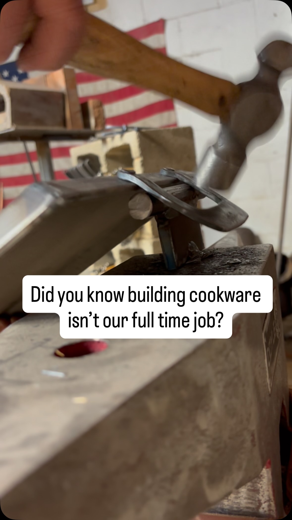 This isn’t our full time job. Building our carbon steel cookware is done before or after Derek’s full time or during spare moments on the weekend.
#carbonsteel #virginia #handforged