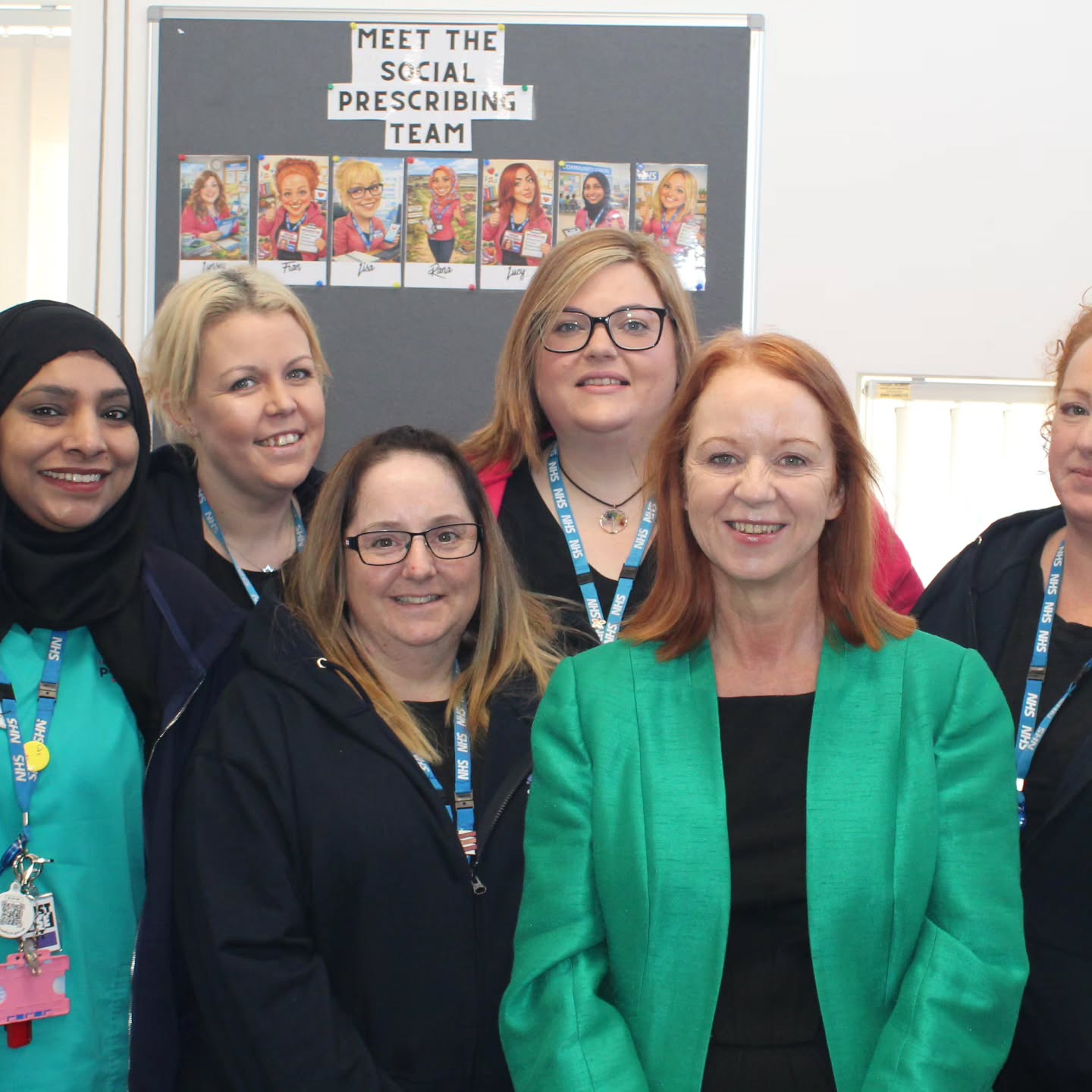 This morning, I visited the Ridge Medical Practice in Buttershaw to see the result of the government-funded refurbishment that created four new consultation rooms. I also met with the fantastic social prescribing team who are helping people live healthier lives in the community!