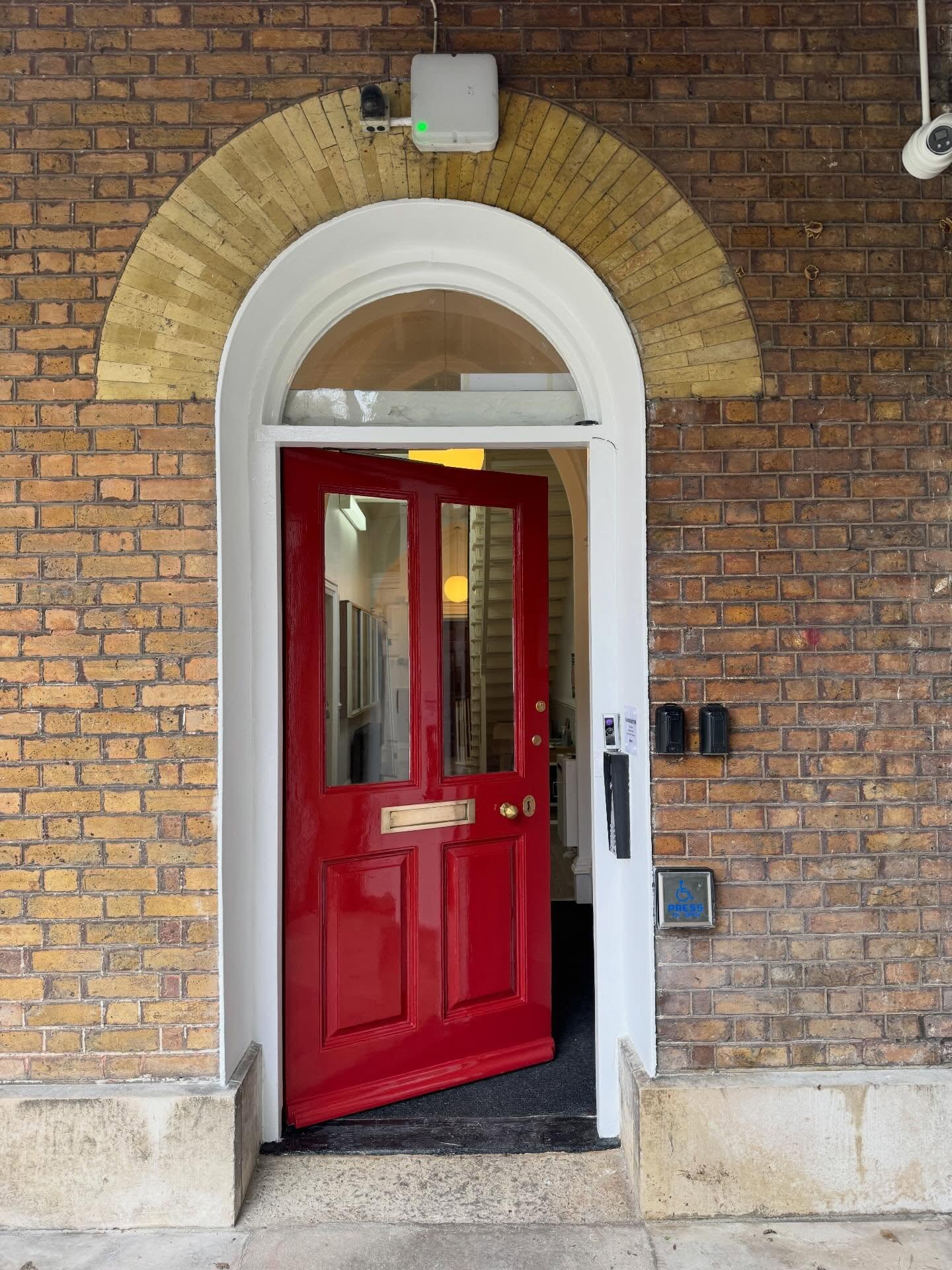 As one door closes…
Today we say farewell to Jay. He’s been an absolute stalwart the last 6 years helping so many of our participants settle in and learn new skills at MIO. He leaves for a great new opportunity and we’re really pleased it’s such a positive move for him.
This door was one the last job he completed with us alongside a few helpers as always. The quality of the renovation very typical of Jay’s attention to detail and passion for heritage buildings. This is over at @east.brighton.trust Moulsecoomb Place where we continue to revive the stunning Manor House.
Good luck mate.
#jaythespray