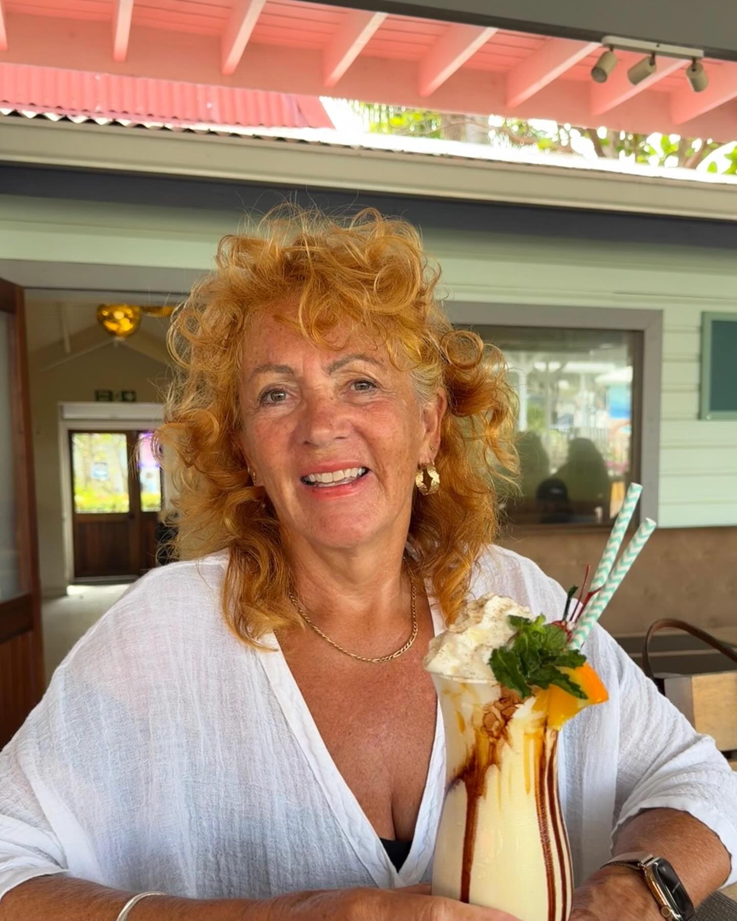 6 days and 4 night stops, from Antigua via Guadeloupe, Bequia and Sandy Island worked well to Grenada so Pat thought she deserved a treat !
We are not looking forward to going home much, party because the news we get becomes a reality and partly because we have forgotten what 14 degrees is !