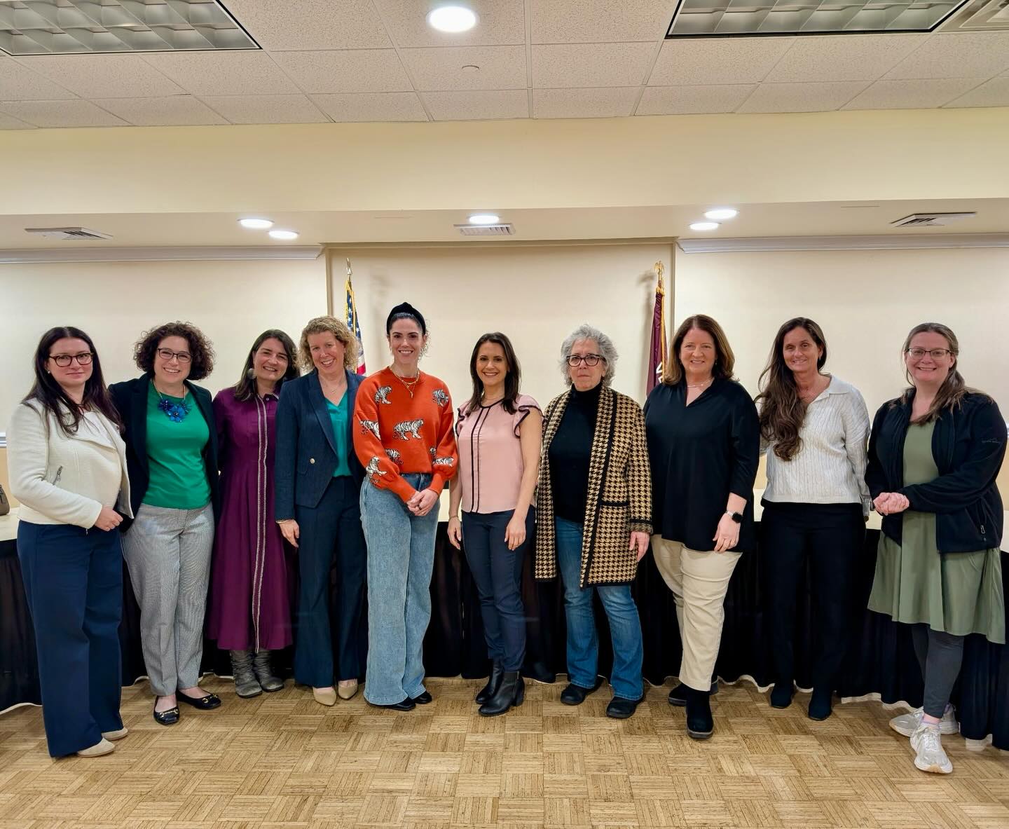 I want to congratulate this year’s Verona Women of Impact honoraries: Virginia Citrano, Kate Kelly, Lisa Loudon, Maryellen McHugh, and Stephanie Rogers. At the end of March I attended the annual moderated panel with @hollandforverona where these women were honored. I enjoyed so much hearing their stories of how they have contributed so positively to the world. Between them the event covered journalism, mental health, youth sports, cancer research, affordable housing, and small business ownership. Thank you to the @veronapubliclibrary and the Multicultural Inclusion and Accessibility Advisory Committee for their hard work pulling this together. #veronanj #essexcountynj #womeninspiringwomen #womeninbusiness #womeninleadership