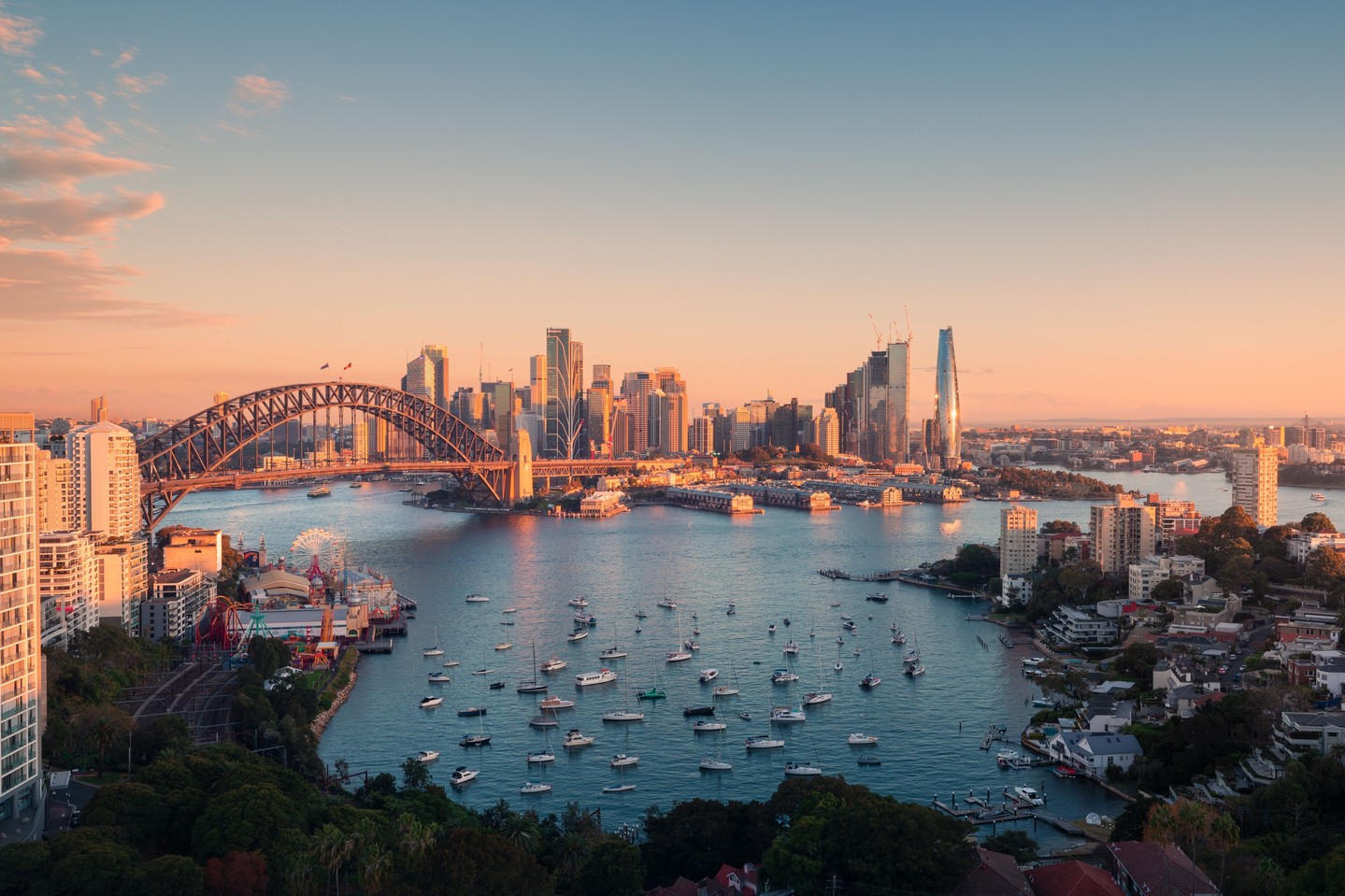 This year marks the launch of Qantas’ new non-stop service between Las Vegas and Sydney ✈️ an exciting milestone that brings Down Under even closer for American travellers. Operating seasonally from December through March to align with some of the cities' biggest events and expos, the route creates a seamless bridge between two vibrant destinations.
From Sydney’s sparkling harbour and Australia’s summer coastline to the reef, red desert, and beyond, the journey south has never felt more direct — or more enticing.
📖 Planning your trip? Read our Sydney blog for inspiration - link in bio.
#JourneySouthTravel #Qantas #AustraliaBound #LuxuryAustralia #TravelAustralia #BespokeJourneys #CatchFlights