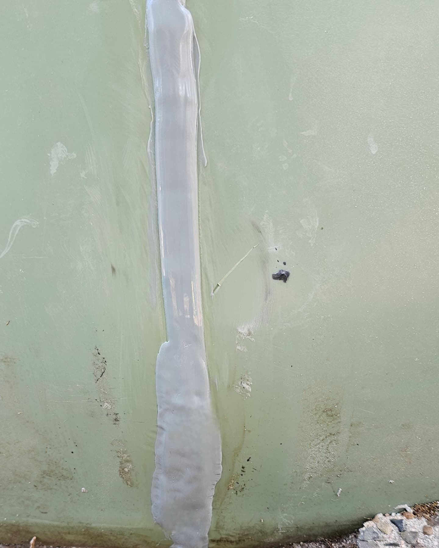 Tank repair in Turkey Beach Queensland this morning.
.
.
.
.
#polyethylene #repair #rainwatertank #plasticwelding #gladstoneregion #welder #ontour #Turkeybeach