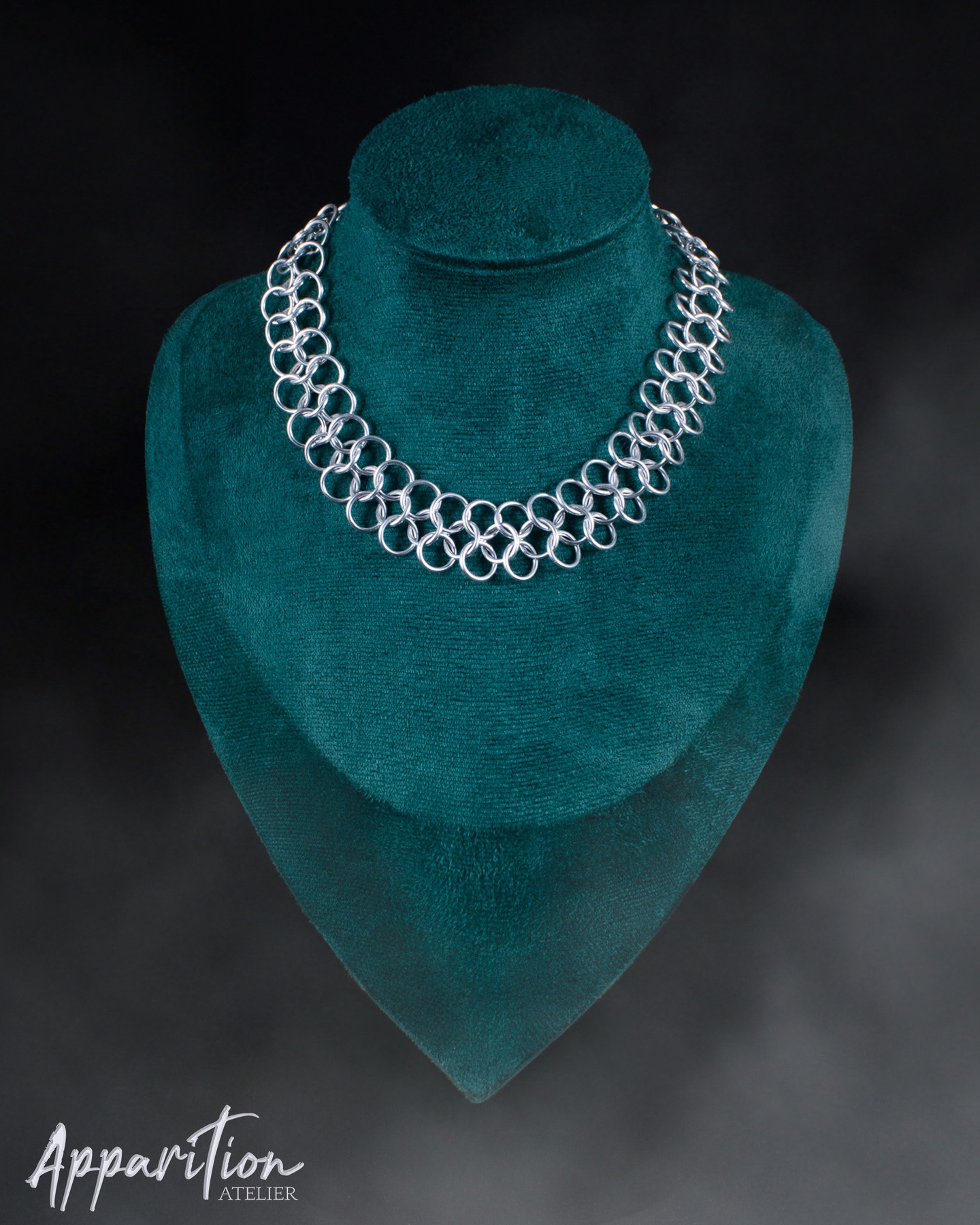 ⚔️ Tiana Chainmaille Necklace
⛓ R350
Available now at www.apparition.co.za
#apparitionatelier #handcrafted #modernmedieval #chainmaille #jewellery