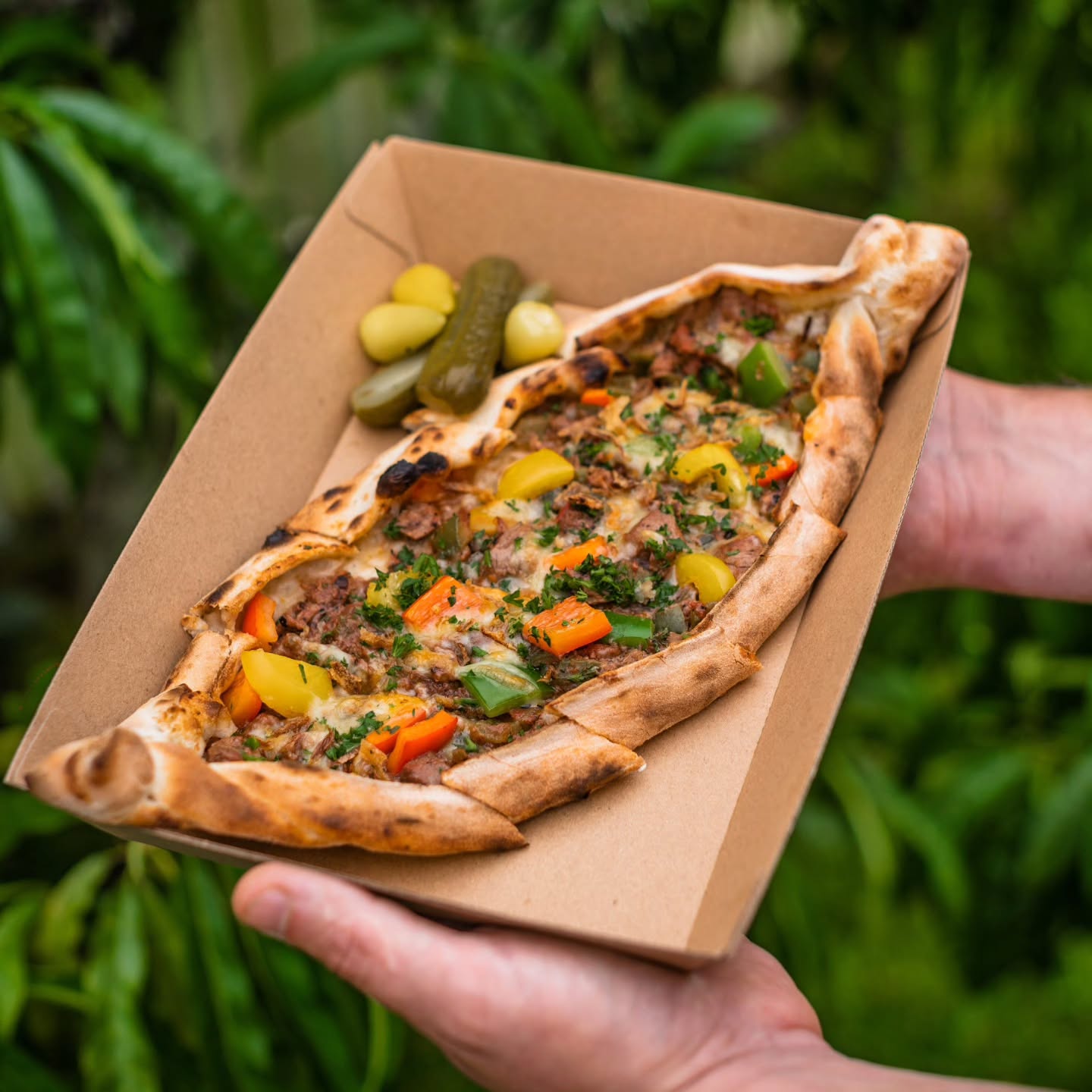 Hi folks 👋
This week long we are at The Beer Spot Northcote 🔥🍻
》 April 6-12
Baking wood-fired Turkish Pides everyday from midday till late 🔥
📍54 Northcote Road, Takapuna @thebeerspot
》Meanwhile, our New Permanent Pop-up inside @properdonerkebab at Ellerslie is OPEN weekly, Tuesday-Sunday, 11 AM-9 PM.
▪︎We have our full range of Traditional Turkish Pides and more Döner Kebab options available at Proper Döner Kebab at Ellerslie.
▪︎Online ordering and pickups from the Ellerslie store, and deliveries with Uber Eats and DoorDash are available.
#woodspiritnz #turkishstreetfood #turkishpide #aucklandfoodtrucks #thebeerspot