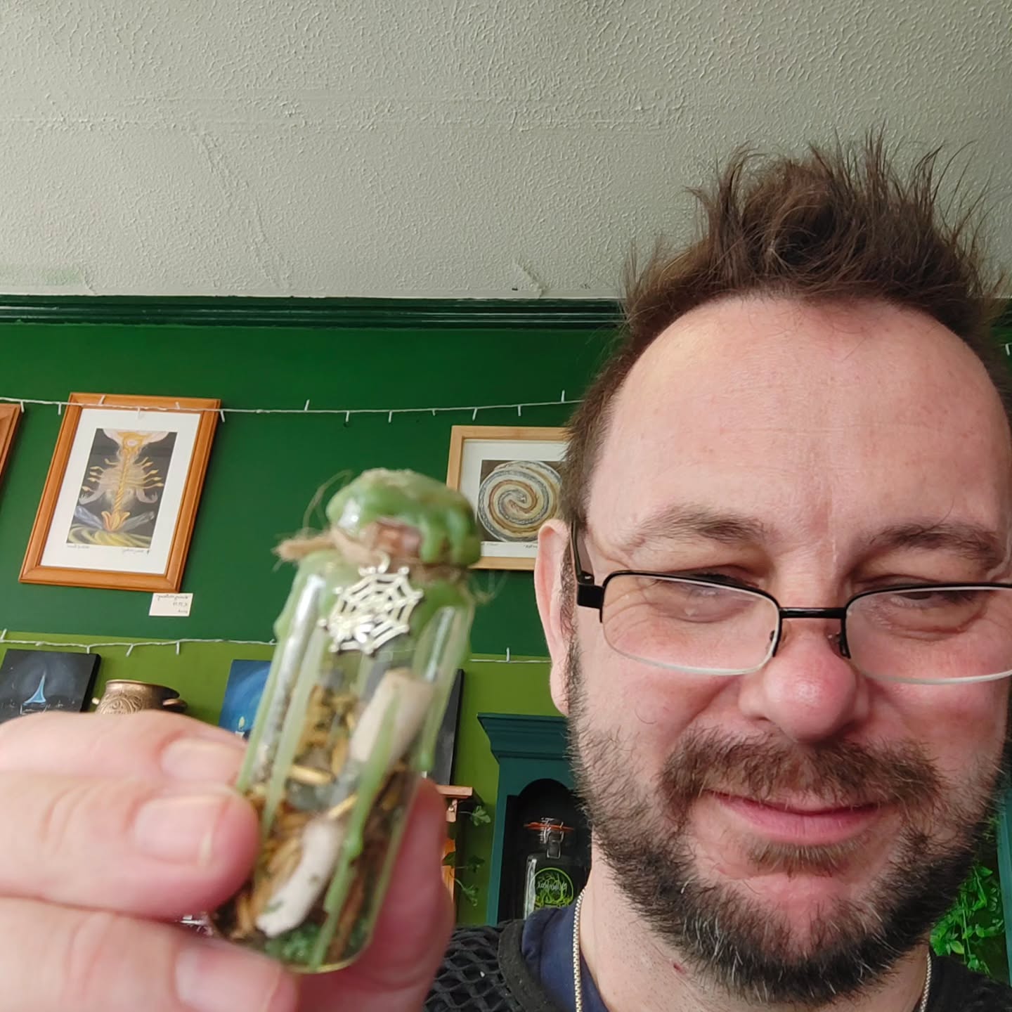 Good afternoon Wytches, we are retiring our old Spell Jar's, and have gone for a completely new design, and to be honest I'm absolutely loving them.
Our small Spell Jar's will available as part of a new Saturday deal that we are running, more on that later!!
This is The Weavers our "Manifesting and Good luck"Spell Bottle! We are currently working on some more, whilst I hung a new display for them!
The irony is a couple years ago I saw the very thing I want and said to myself "I'm going to need that one day and then walked out of the shop 🤦🏻♂️
Can't wait to let this product development unfold!!
See you all soon
Blessings of the Land Sea and the Sky ❤️❤️❤️❤️