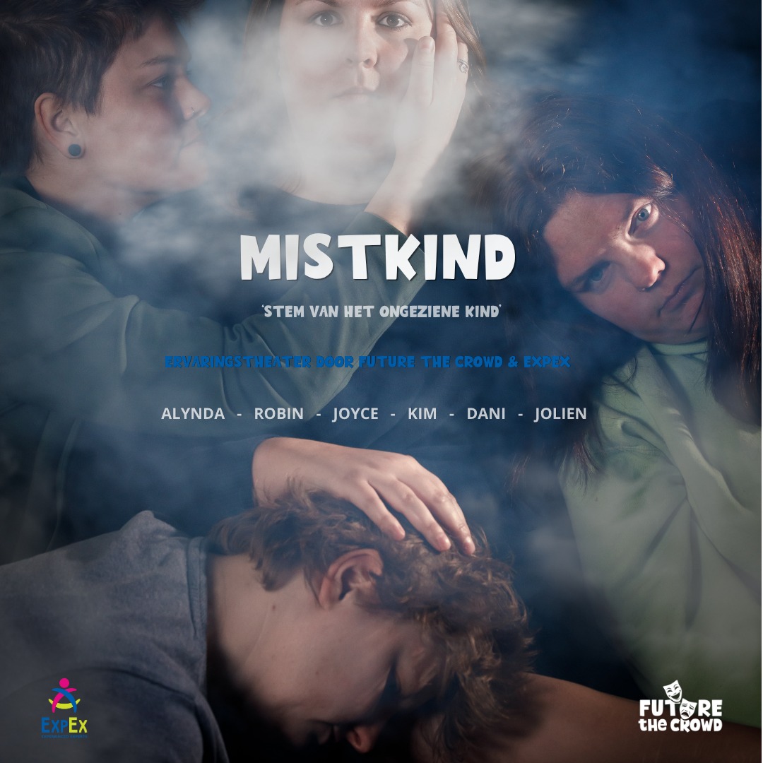 🌿 Vrolijk Pasen 🌿
Pasen gaat wat ons betreft niet alleen over nieuw begin, maar ook over zien wat er al die tijd al was.
De afgelopen tijd werkten wij met een groep spelers van @expex_haaglanden aan ons nieuwe Ervaringstheater 'Mistkind'.
Een voorstelling die is ontstaan vanuit hun eigen verhalen. Over niet gezien worden. Over aanpassen. Over overleven.
Wat raakt in dit proces is hoe dichtbij het eigenlijk is. Hoeveel signalen er soms zijn — en hoe vaak we ze toch missen. Met Mistkind willen we daar ruimte voor maken. Niet om met een vinger te wijzen, maar om te kijken.
Echt te kijken.
We spelen op:
29/4 – Gouda
30/4 – Leiden
13/5 – Delft
14/5 – Leidschendam
26/5 – Den Haag
KOMT DAT ZIEN!
🎟️ www.futurethecrowd.nl
📸 @unstockable_nl
#futurethecrowd #expex #Mistkind #ervaringstheater #theatermaken #pasen #nieuwbegin