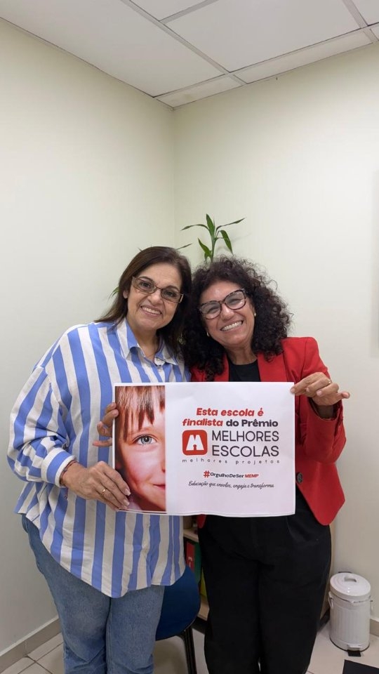 Olha quem é finalista do Prêmio Melhores Escolas Melhores Projetos 2025🧡👀. Obrigada @jopa.gram por continuar transformando a educação junto com a gente!🧡