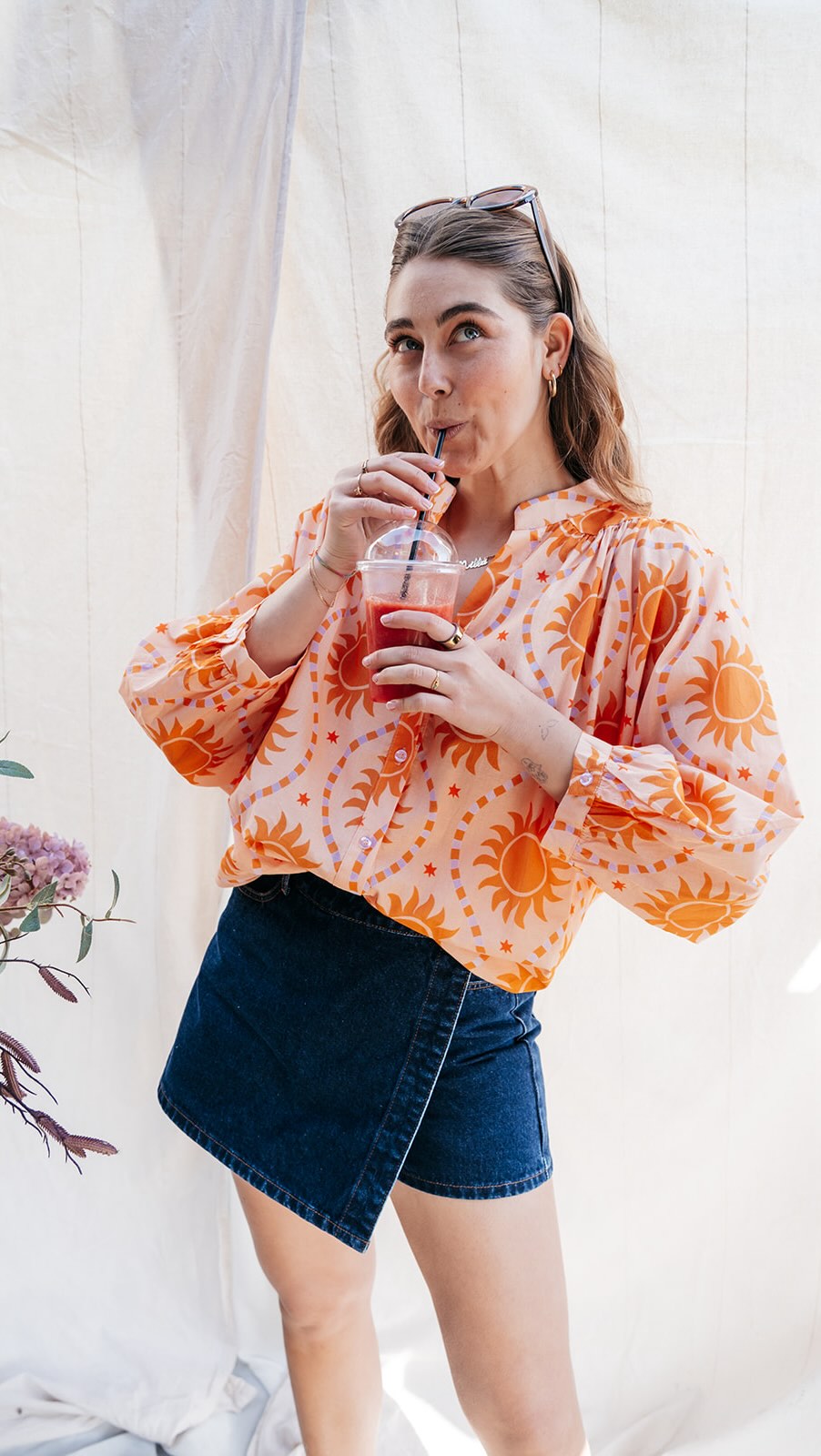 Hanne neemt jullie mee doorheen de nieuwe collectie 🌞zien we jou dinsdag in de winkel?
Victoriestraat 15, Turnhout
www.juliabybb.com
#juliabybb #juliaturnhout #juliareel #juliabybbcom #webshop