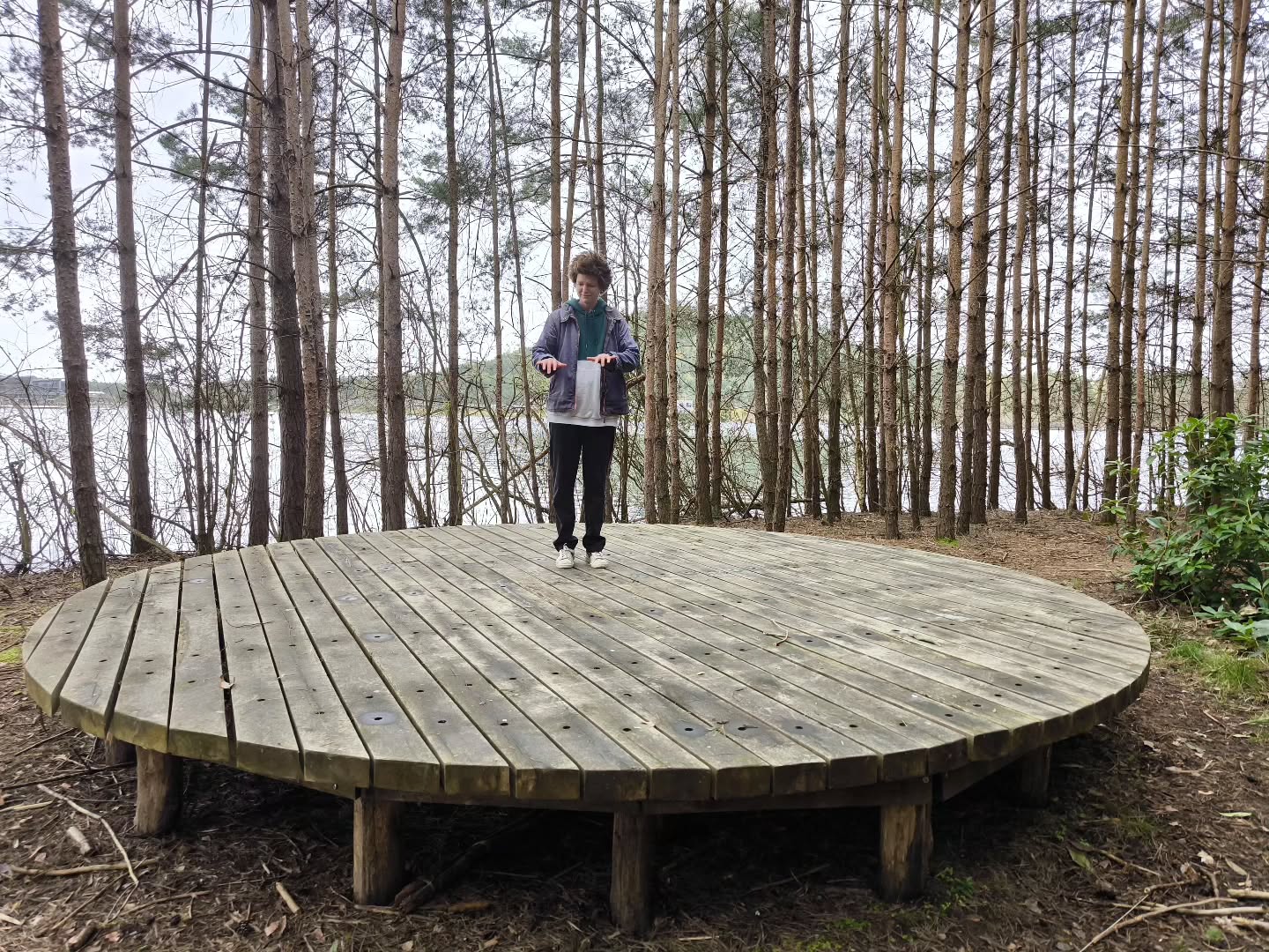 When you accidently find a stage in the middle of the forest.. and suddenly feel like playing the piano :)
Caption & Photograph @crystal_clear_photography__