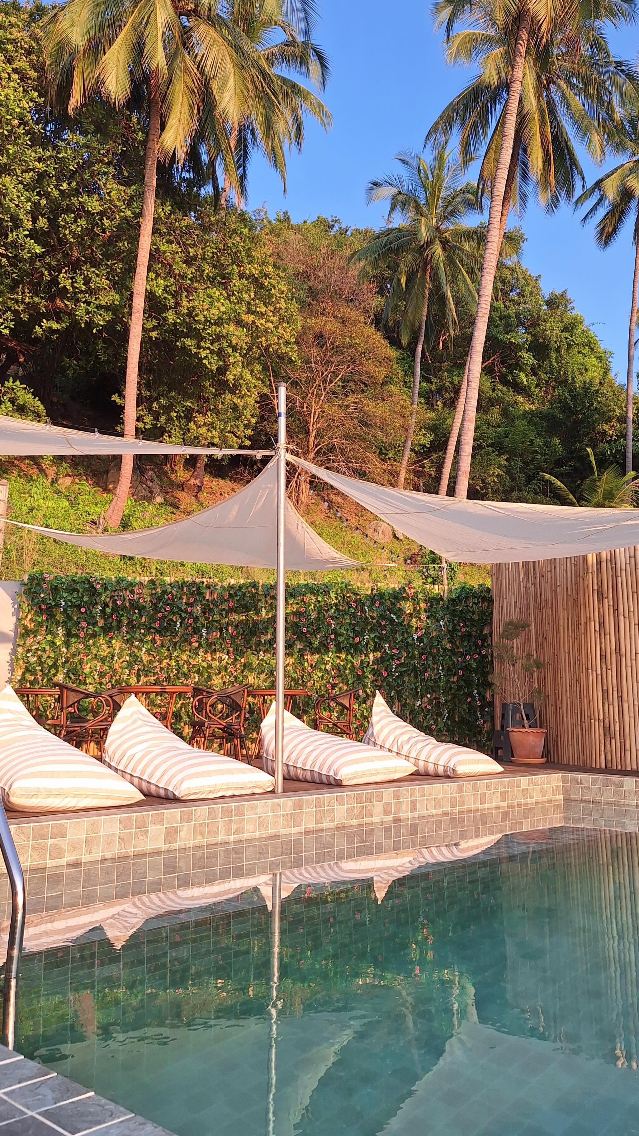 Sunshine, swims, and shared moments with a view 🌴🏊♂️
Hang out at our communal pool!
Enquire today for special rates 📧
#SecretGardenEcoPoolVillas#LuxuryVilla#Thailand#KohTao#IslandLife