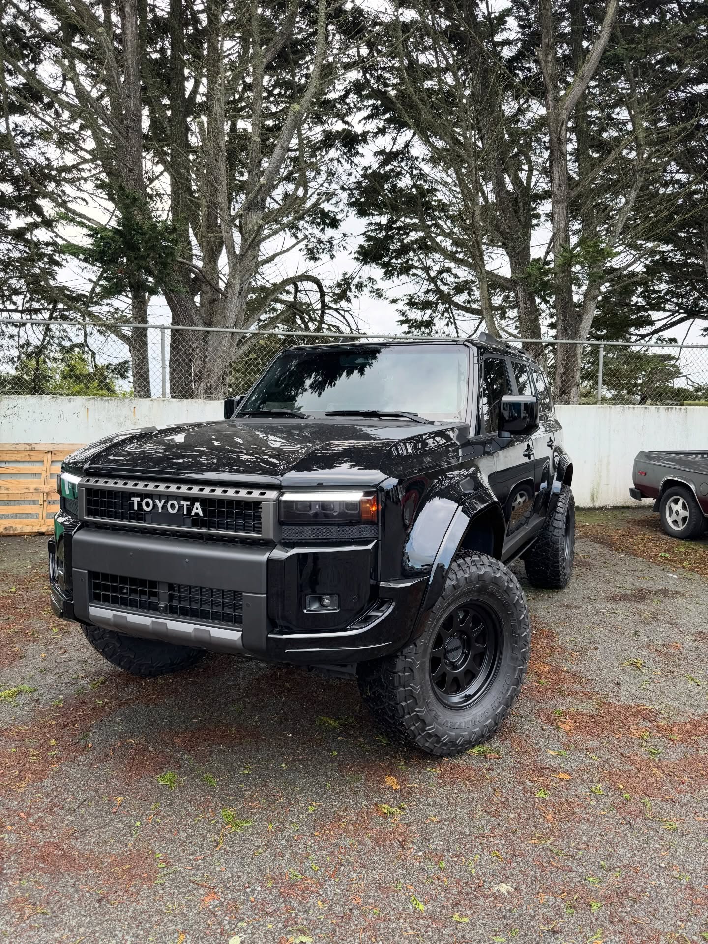 PTS Built
2025 Toyota Landcruiser
Customer came back for some more upgrades:
•Ironman4x4 3” IM2.5 Suspension lift
•Paint matched Fender Flares
•Paint matched Rear Bumper Corners
•Paint matched Front Bumper Corners
•Retrofitted Rough Country Power Steps
DM us for a quote on your build!
#pts #ptsbuilt #precisiontruckspecialties #landcruiser80 #ironman4x4
