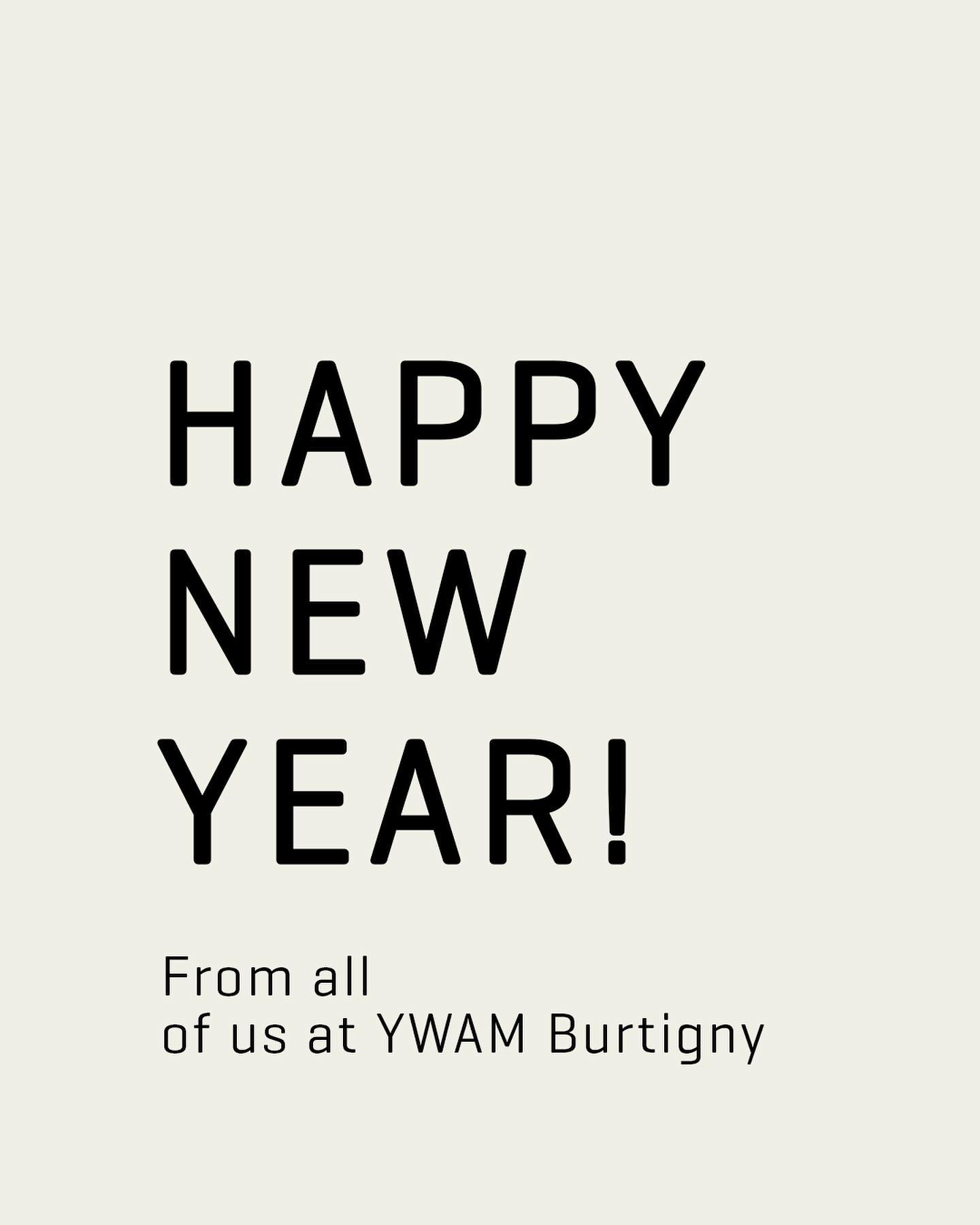 Happy New Year! ⠀
⠀
Here we are in the early days of 2023 experiencing the blessing of witnessing a new year. We kick off the year with great hope for what God has in store for us this year. Wishing you a blessed year ahead! ✨⠀
⠀
Bonne année ! ⠀
⠀
En ce début d'année 2023, nous avons la bénédiction d'être les témoins d'une nouvelle année. Nous démarrons l'année avec beaucoup d'espoir pour ce que Dieu nous réserve cette année. Nous vous souhaitons une année bénie!✨