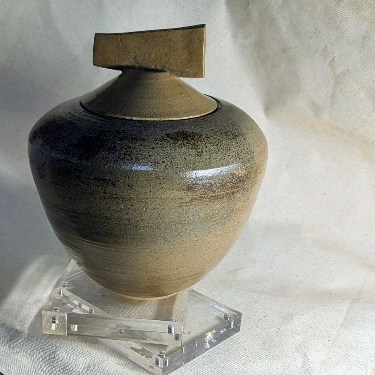 I created this lidded vessel at the end of my intermediate wheel throwing journey last year.
Now reduction fired with interesting results that come with that beautiful unpredictability from clay.
It’s bizarre to think that just a year ago I sat at the wheel for the first time, wondering why I'd exposed myself to such torture. 😅Daily practice and every vessel has been a lesson in patience, control, and letting go.
I’ve come a long way… and yes I am proud of my efforts and yet, I feel like I’m only just beginning this creative journey with pottery.
Still so much to learn. Still so much to explore.
#ceramics #wheelthrown #reductionfiring #ceramicart #emergingartist potteryprocess clayjourney