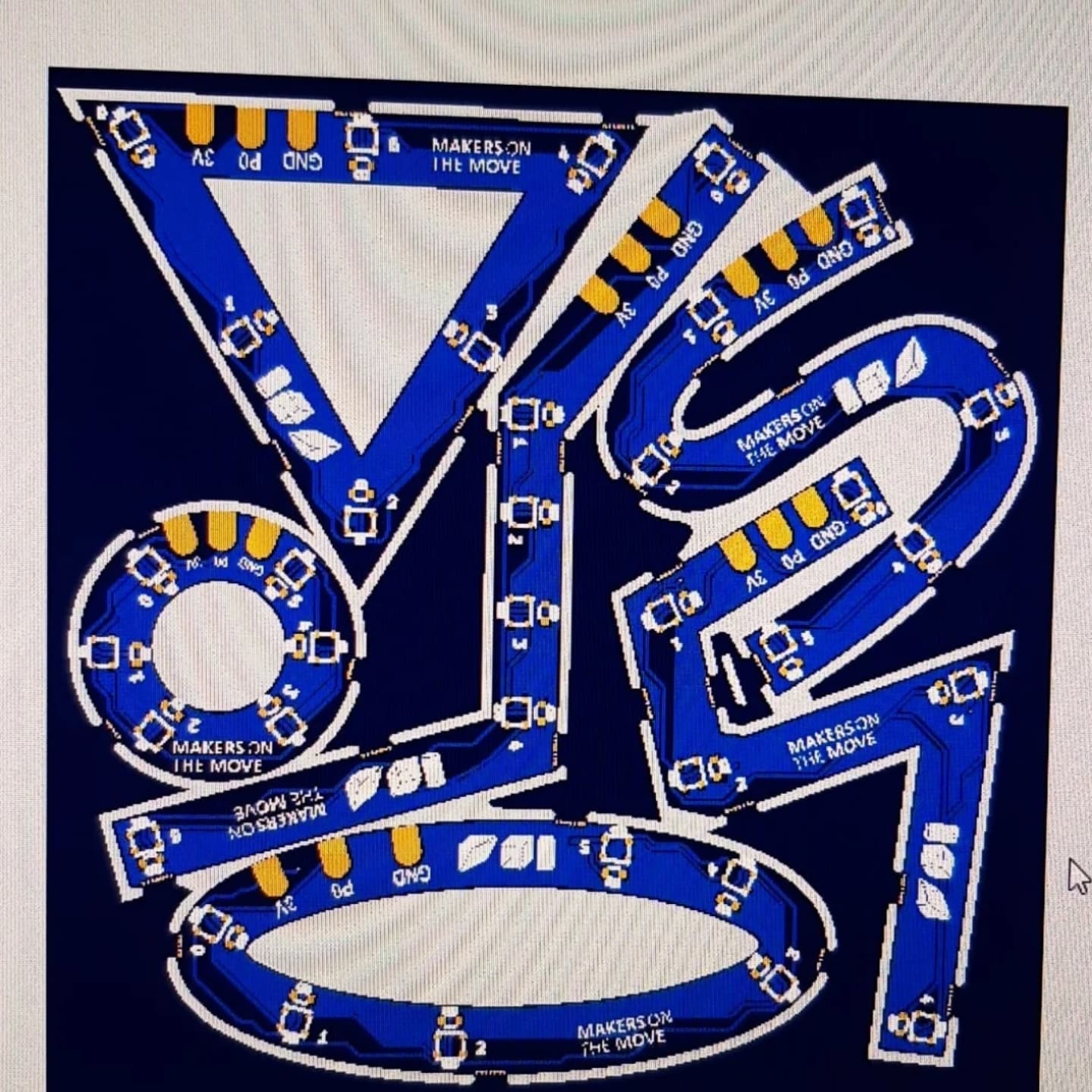 NL: Makers on the Move wilde het toegankelijk maken voor iedereen om interactieve lichtkunstwerken te maken. Daarvoor ontwierp en produceerde onze Vera Schepers speciale Neopixel boards in verassende vormen die met de micro:bit geprogrammeerd kunnen worden. Deze worden nu toegepast in al onze Winter Wonder lessen!
EN: Makers on the Move wanted to make it accessible for everyone to create interactive light artworks. For this, our Vera Schepers designed and produced special Neopixel boards in surprising shapes that can be programmed with the micro:bit. These are now used in all our Winter Wonder lessons!
#sterktechniekonderwijs #makereducation #maakonderwijs