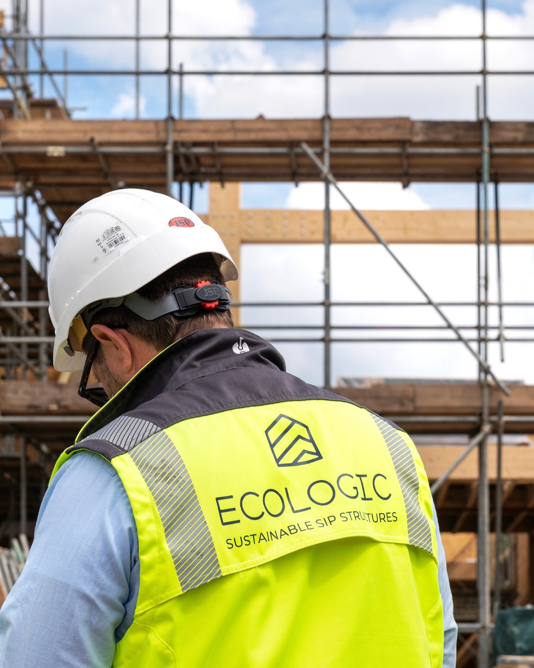 We’re hiring! SIPS & Timber Frame Site Installation Manager
This is a great opportunity for someone looking for more than just another role on-site.
At Ecologic, we build high-performance, sustainable SIPs buildings that are designed to last. It is work that has a real impact, from improving energy efficiency to reducing long-term environmental footprint.
We’re looking for an experienced SIPS or timber frame Site Installation Manager to lead projects through from groundworks to watertight stage, working alongside a team that takes real pride in what they deliver.
What’s in it for you:
- Work on sustainable, high-performance buildings
- Competitive package
- Supportive and knowledgeable team
What we’re looking for:
- Proven SIPS or timber frame site management experience
- SMSTS or SSSTS certified
- Full UK driving licence
👉 Apply via the link in our bio.
This is a specialist role, and the right person is likely already in the industry. If someone comes to mind, we would really appreciate it if you could share this post or tag them below.
#hiring #timberframe #sips #sustainableconstruction #constructionjobs #sitemanager #greenbuilding #constructionrecruitment