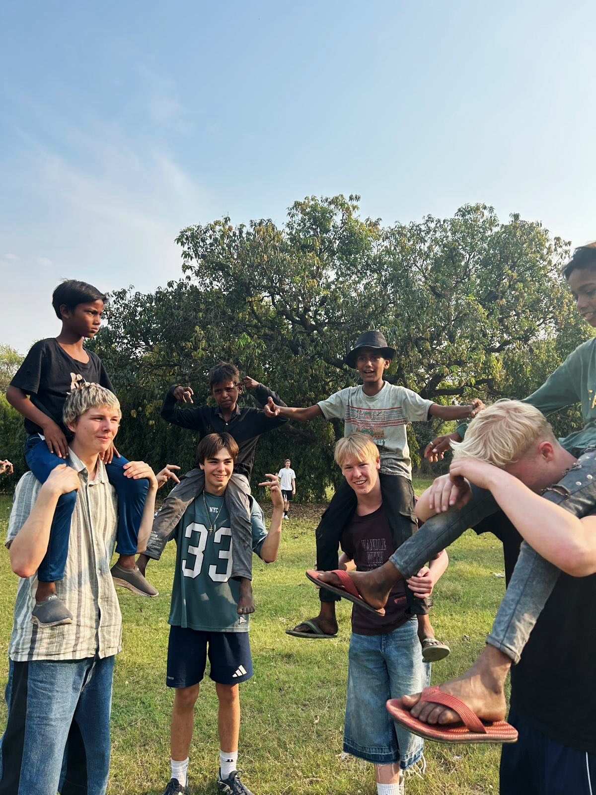 Believe har haft en helt fantastisk rejse til Indien! De har oplevet en ny og spændende kultur, tilbragt tid sammen med hjemløse børn, smagt på lækker indisk mad og ikke mindst haft et stærkt fællesskab undervejs. Her er endnu flere billeder fra deres eventyr! 😍🤩 #Believe