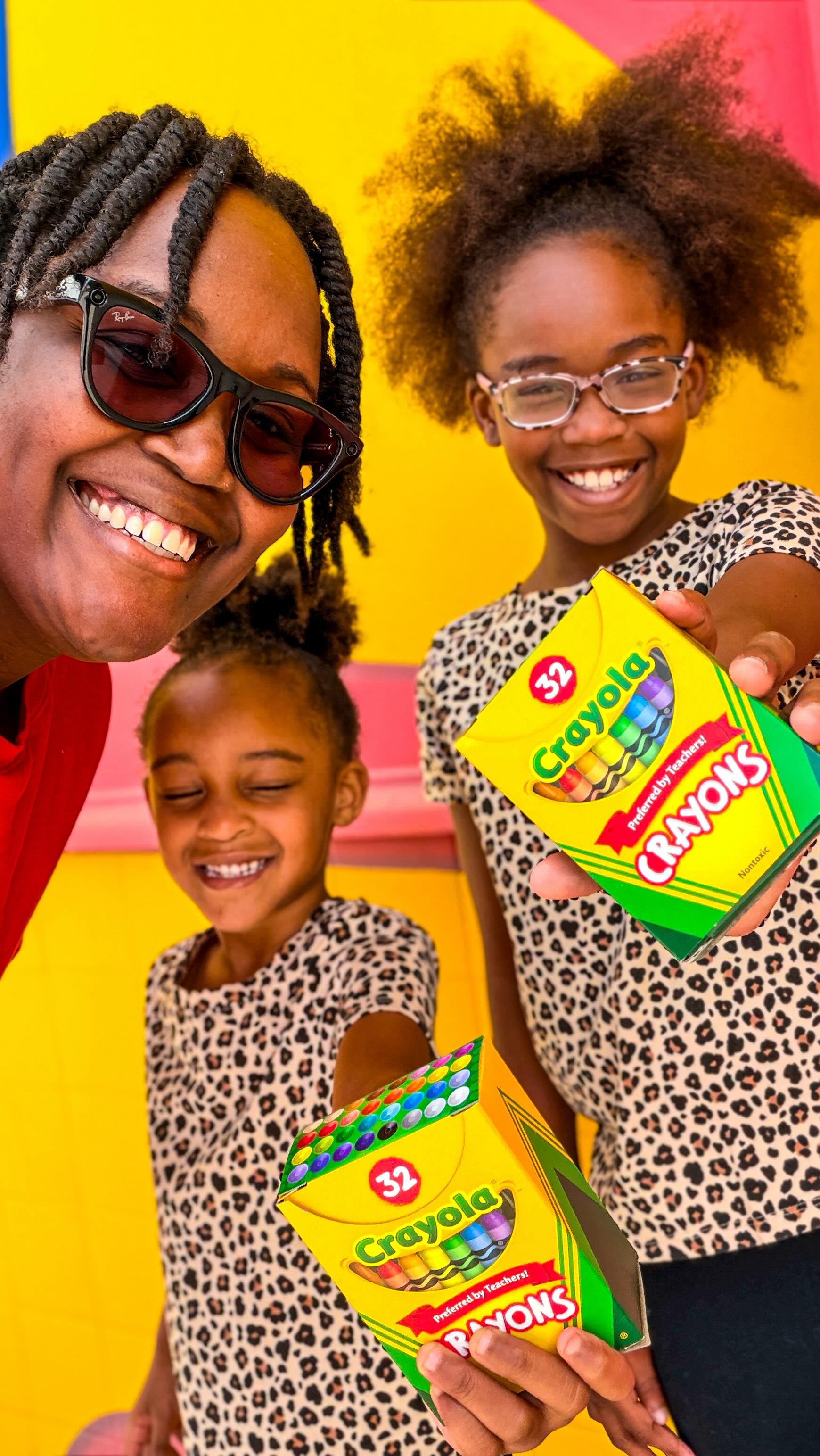 Orlando Moms this FREE Crayola event is only here for a limited time 👀
They’re giving away ONE MILLION crayons 🤯 in honor of National Crayon Day!
You book your spot online and head inside to let your littles fill their very own crayon box!
Such an easy and colorful family outing! This runs through May 31st or while supplies last. Dates fill fast so get your vouchers now at https://www.crayolaexperience.com/million-crayon-giveaway
Crayons | Crayola Experience | Crayola
#orlandomoms #orlandofamily #crayola #crayolaexperience #thingstodoinorlando