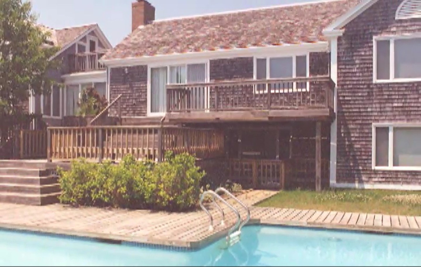 Not the same home—just the same philosophy.
One image reflects where we started.
The other shows where we are today.
Different eras, different designs—but built with the same commitment to quality, integrity, and craftsmanship.
For 55 years, our standards haven’t changed. Only the work has evolved.
#CraftsmanshipMatters #DesignBuild #ArchitecturalDesign #CustomHomes #CapeAssociates