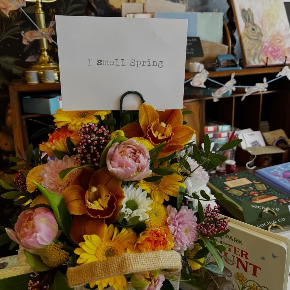 Easter Saturday and our Sandwich Town independent traders are ready to greet you.
Check out individual accounts who are all sharing their opening times. We are sharing as many to stories as we can.
We have had great reach across meta (Instagram and Facebook) and during the month of March we peaked at 40,000 views with 79% on Facebook from non followers.
Our biggest reach posts still continue to be stills (one photograph) with many exceeding 1000 views individually. This means 1000 people catch a 3 second glimpse of YOUR business. Make that 3 seconds count.
Martine, Fran and Claire wish you a very happy Easter with high footfall and well deserved rest and enjoyment in equal measure.
From coffee and cake to cocktails and culture.
From river walks to reformer Pilates.
There’s something for everyone in Sandwich.
📍 #whatthreewords: Catching · Intrigued · Analogy
#VisitSandwich #SandwichTown #SupportLocal #metauniverse
Visual via @spellboundinsandwich 🙏🏼🐣