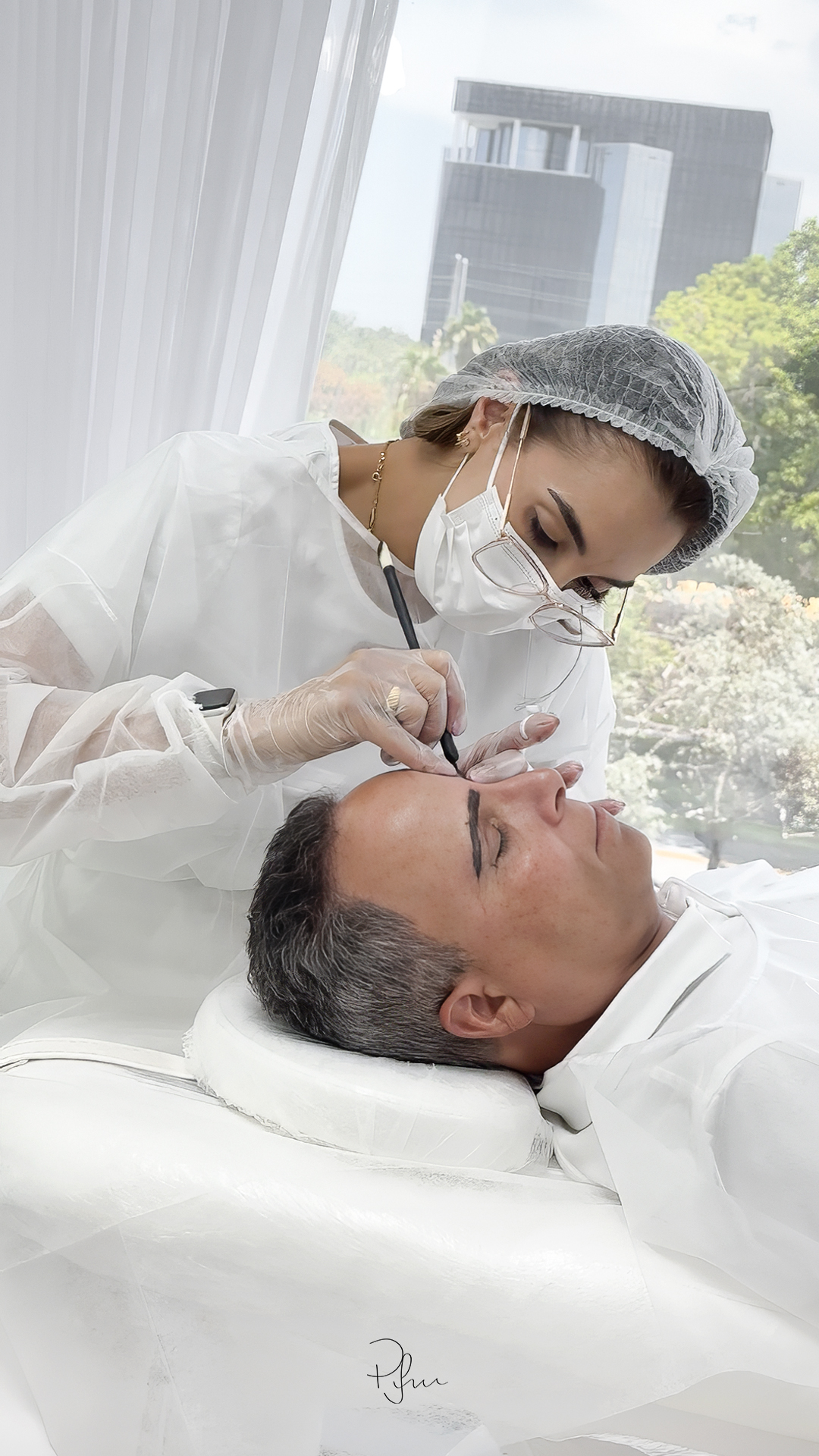 I still remember the first client who walked through our doors.
She didn’t know she was the first in this space.
She didn’t know how special that moment would become.
But what I’ve learned since then is this:
the team here treats every woman like she’s the first.
I see it in the way they welcome her at the front desk.
In the way they slow down.
In the way they listen before they touch.
I’ve seen women walk in carrying a routine they never asked for,
the mirror checks, the covering, the fixing,
the constant planning around one detail.
And then I watch what happens when that starts to lift.
Not a dramatic “new face.”
Just relief.
A softer expression.
A day that feels easier.
This could have been just another business.
Another trend.
But when Iwama Clinics was created,
it gave these walls a clear purpose:
To hold space for careful restoration.
For natural results.
For trusted care.
For the kind of work that gives you your freedom back.
🤍 Iwama Clinics
Natural results. Trusted care. Real presence.
#eyebrowdermopigmentation #eyebrow #eyebrowartilist #microblading