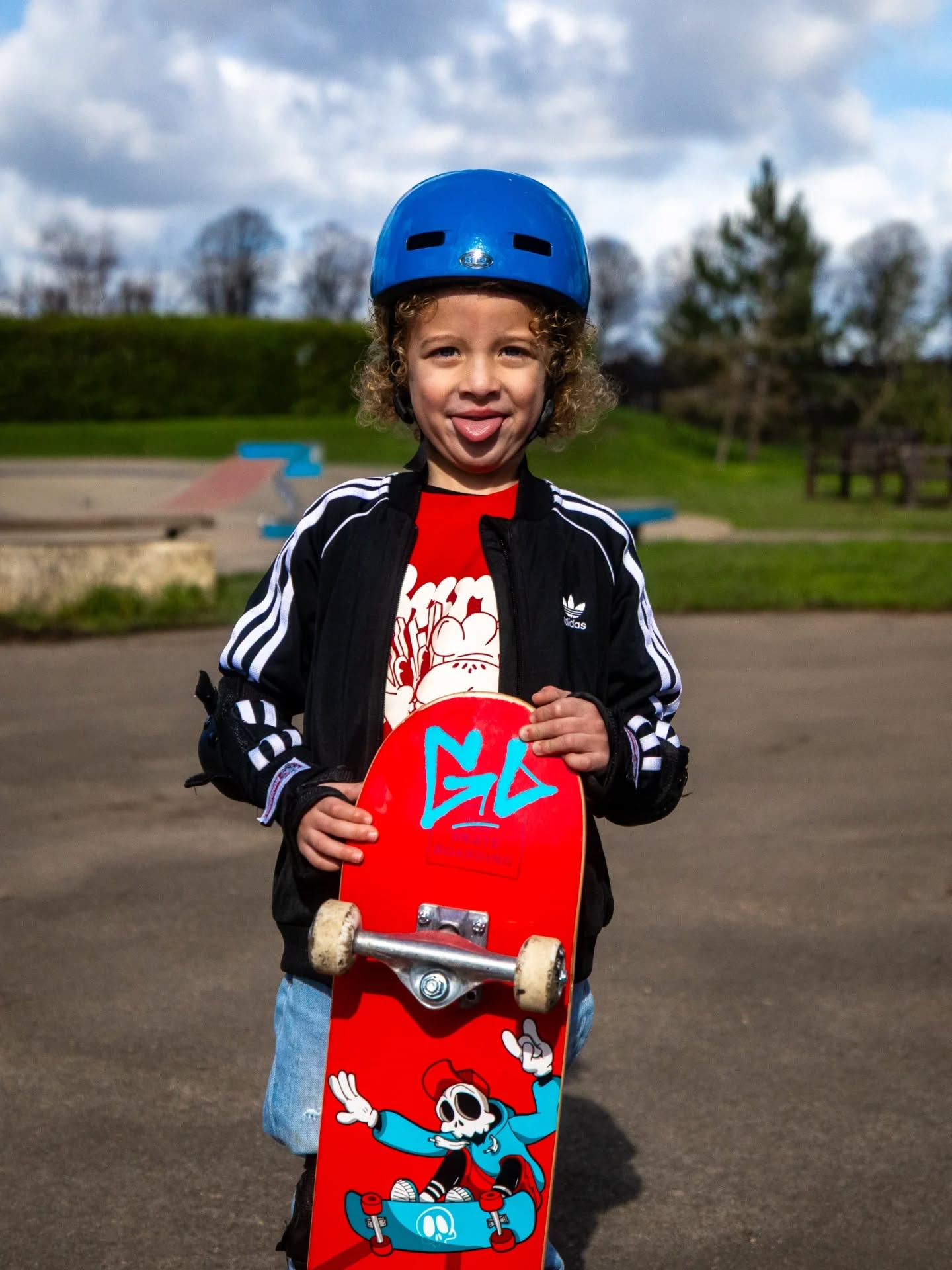At Holmlands, we believe great storytelling can spark real change—and our recent shoot with @everyone_on_boards is exactly why.
We spent a Saturday at Lloyd Park in Waltham Forest capturing one of their regular sessions, where young people come together through skateboarding in a space built on energy, encouragement, and inclusion. What stood out immediately wasn’t just the action, but the sense of community—kids building confidence, supporting each other, and simply enjoying being outside.
Alongside filming and photography, we spoke with coaches and founder Agnieszka “Aga” Wood to understand the deeper purpose behind it all. Everyone On Boards is about far more than boardsports. It’s about creating access, building self-belief, and giving young people the tools to lead more fulfilled, connected lives. Their work is rooted in equal opportunity, respect, and a strong commitment to social and environmental impact—from community engagement to recycling and redistributing equipment.
Our aim was simple: create a short film that captures the heart of what they do, and a set of images that help them tell that story more powerfully going forward. Honest, human, and real.
Projects like this matter. When stories are told well, they don’t just showcase—they amplify. They help organisations reach further, connect deeper, and grow their impact.
We’re proud to have worked with Everyone On Boards and excited to see what they do next, with a few images from the shoot shared here.
📸 @holmlands & @cameronhallcreative
#everyoneonboards #skateboarding #community #photoshoot #holmlands