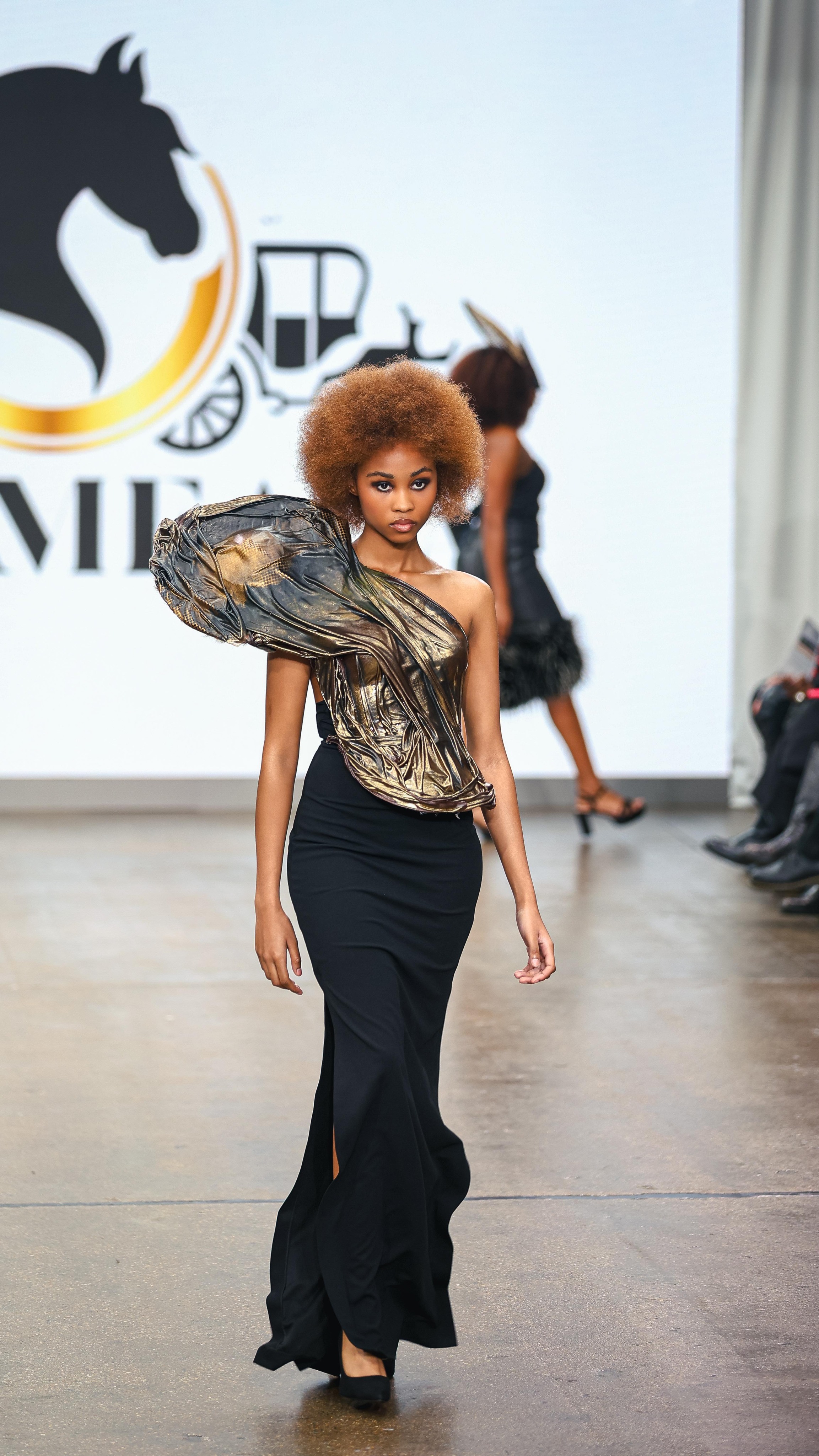 📍Designers, this is your sign.
Applications are now open for the UDGN
Incubator & Showcase with Fashion Scout during London Fashion Week.
Develop your collection with industry professionals and showcase your work on the runway.
If you’ve been waiting for an opportunity like this... this is it.
Applications close 17 March.
Apply through our instagram link in bio.
#fashiondesignere#emergingdesignerf#fash ionincubatorl#londonfashionweekf#fashion