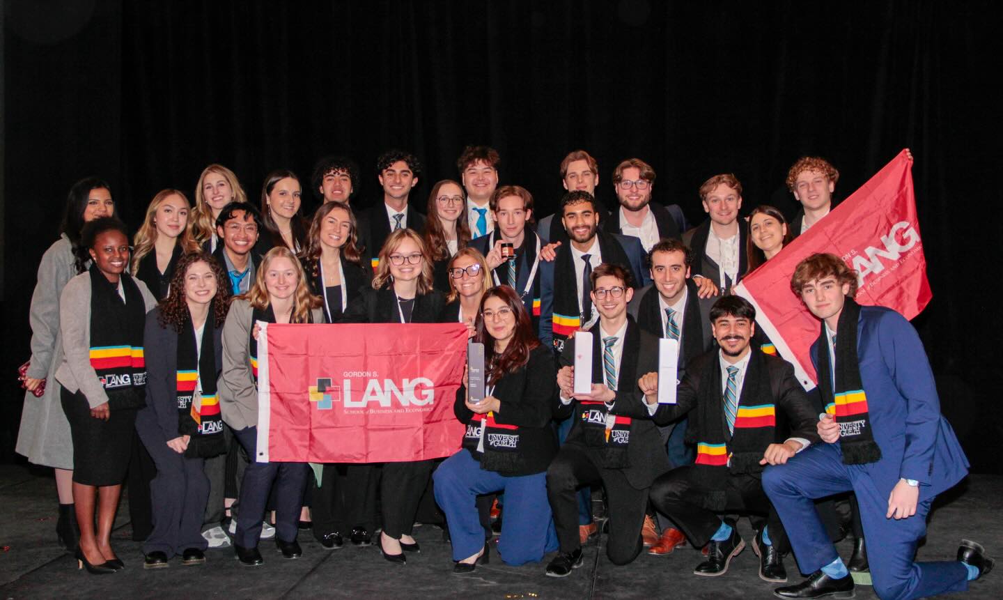 Some more moments from regional competition captured by @enactuscanada 📸
Winners 3 out of 4 times! 🏆🥇
#enactus #enactusguelph #uofg #sustainability #competition