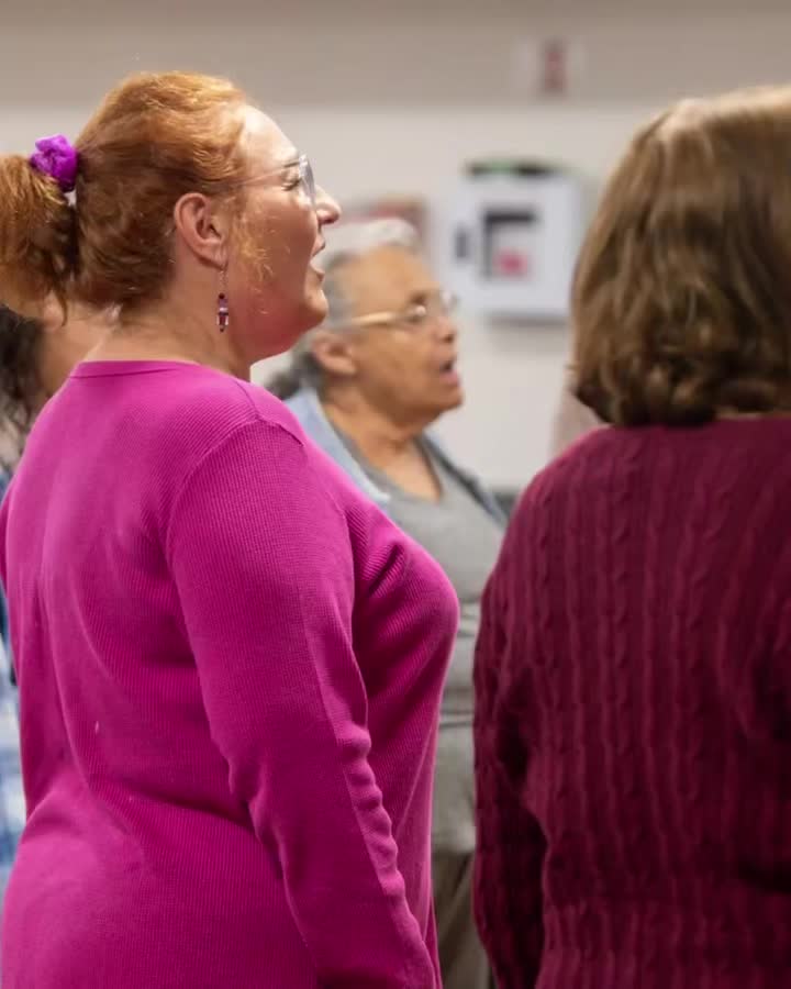 The Joy of Singing group has truly lived up to its name 💛🎶
As we head into our final class tomorrow, 4/7, we’re feeling so much gratitude for this beautiful, uplifting, and connected group. Week after week, voices came together—not just to sing, but to laugh, support, grow, and share in something meaningful. We extend heartfelt thank you to @newportmlk for hosting us in their space and supporting us!
There is something powerful about singing in community… the way it lifts spirits, builds confidence, and creates joy that lingers long after the last note.
To everyone who showed up with open hearts and voices, thank you for making this such a special experience. This group has been pure joy. ✨
#NewportSings #JoyOfSinging #mlkcenternewport #SingTogether #Gratitude