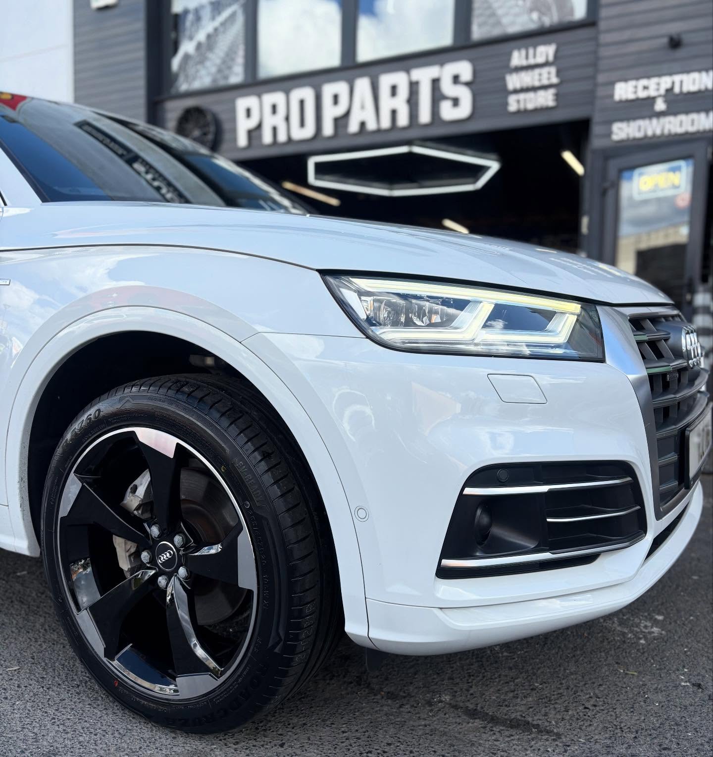 Audi Q5 in for 20” SQ5 Style alloy and tyre package 🔥