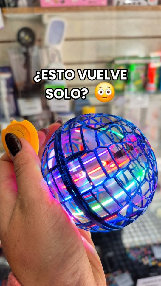 Vi esto y OBVIO tenía que probarlo 😅
No salió tan pro como en el video… pero funciona 👀
Es como una pelotita que vuela y vuelve sola 🛸
Necesito práctica claramente 😂
Hacemos envíos a todo el país 🚚
Nos encontras en Pasteur 339 📍
#mayorista #flyspinner #importadoresdirectos #enviosatodoelpais