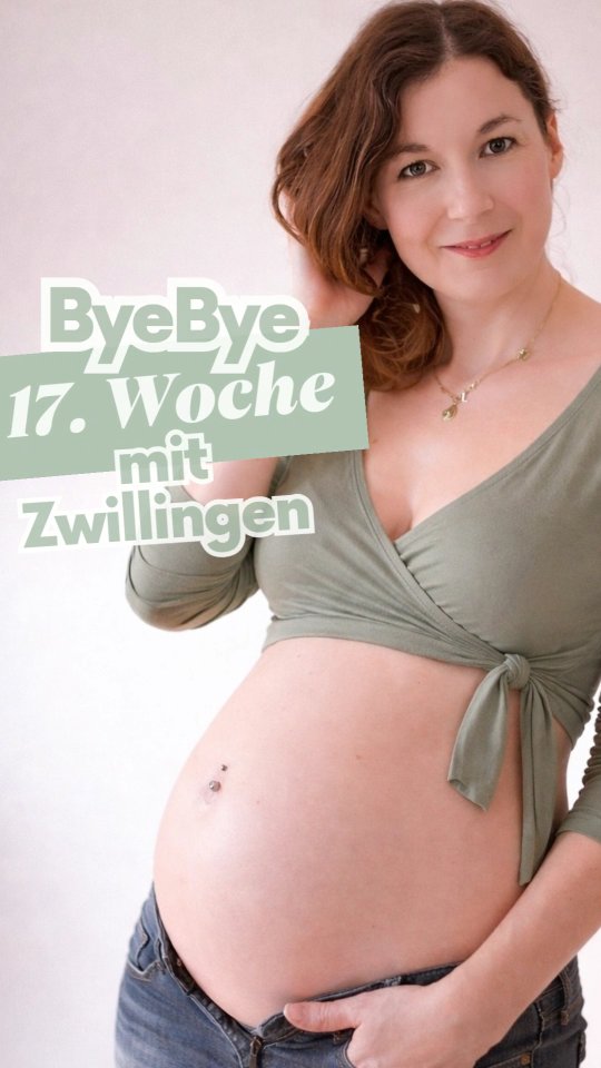 Heute mal #dickbauchdonnerstag und ein kleiner Wochenrückblick 🤰 - weiß aber nicht ob ich das jede Woche schaffe 🤔 und wollt ihr das überhaupt?
Stimmt mal gerne in der Story dazu ab.
Rückblich 17.SSW:
Wir wissen das Geschlecht der Zwillinge - neugierig?
❓️ was meint ihr - ❤️❤️ oder 💙💙?
Laut Arzt sind beide akuell gleich groß und schwer - es ist 🥑-Woche.
Auch liegen beide gerade mit dem Kopf unten, ganz dicht aneinander gekuschelt.
Wir haben am Montag mit der Kita-Eingewöhnung begonnen und nicht nur die kleine Maus braucht danach ein Schläfchen - ich schlafe liegend jetzt auch ständig ein 🥱
Übelkeit ist besser, ich habe ständig hunger (leider aber null Gelüste) und hab 1,5 Kg in der letzten Woche zugenommen.
#twinmom #schwangerschaft #17ssw