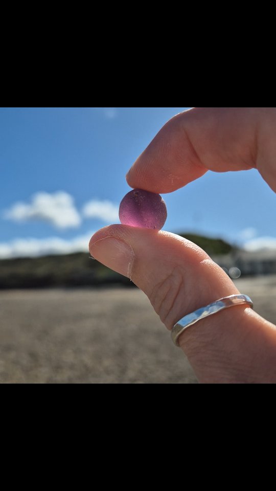 Treasure!
#seaglass
#beachliving
#gratitude