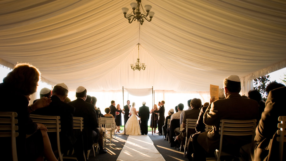 Think marriage has always been about love? Think again. Dive into a deep essay that traces how land, labor, lineage, and power built the institution we call marriage — not romance. Link in Bio
#MarriageHistory #LoveAndPower #CulturalHistory #Essay #ThoughtProvoking #LinkInBio