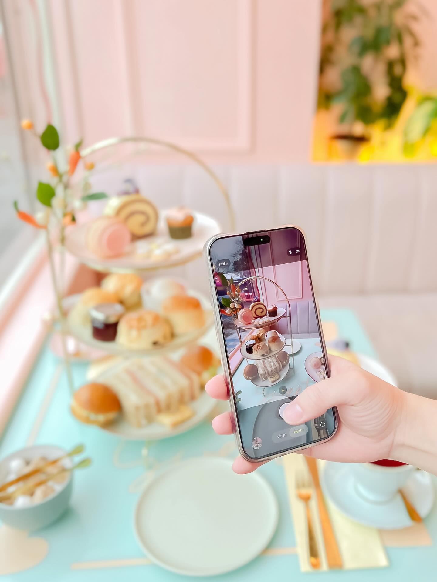 Afternoon tea almost too beautiful to eat 🍥
We're looking forward to Easter this weekend and we still have a few last spaces available to book for brunch or afternoon tea Friday-Sunday - head over to the website to secure your spot!
We are open our usual hours across the bank holiday weekend (closed on Monday) 🐣
#letthemseecake #afternoontea #cardiffafternoontea #springafternoontea