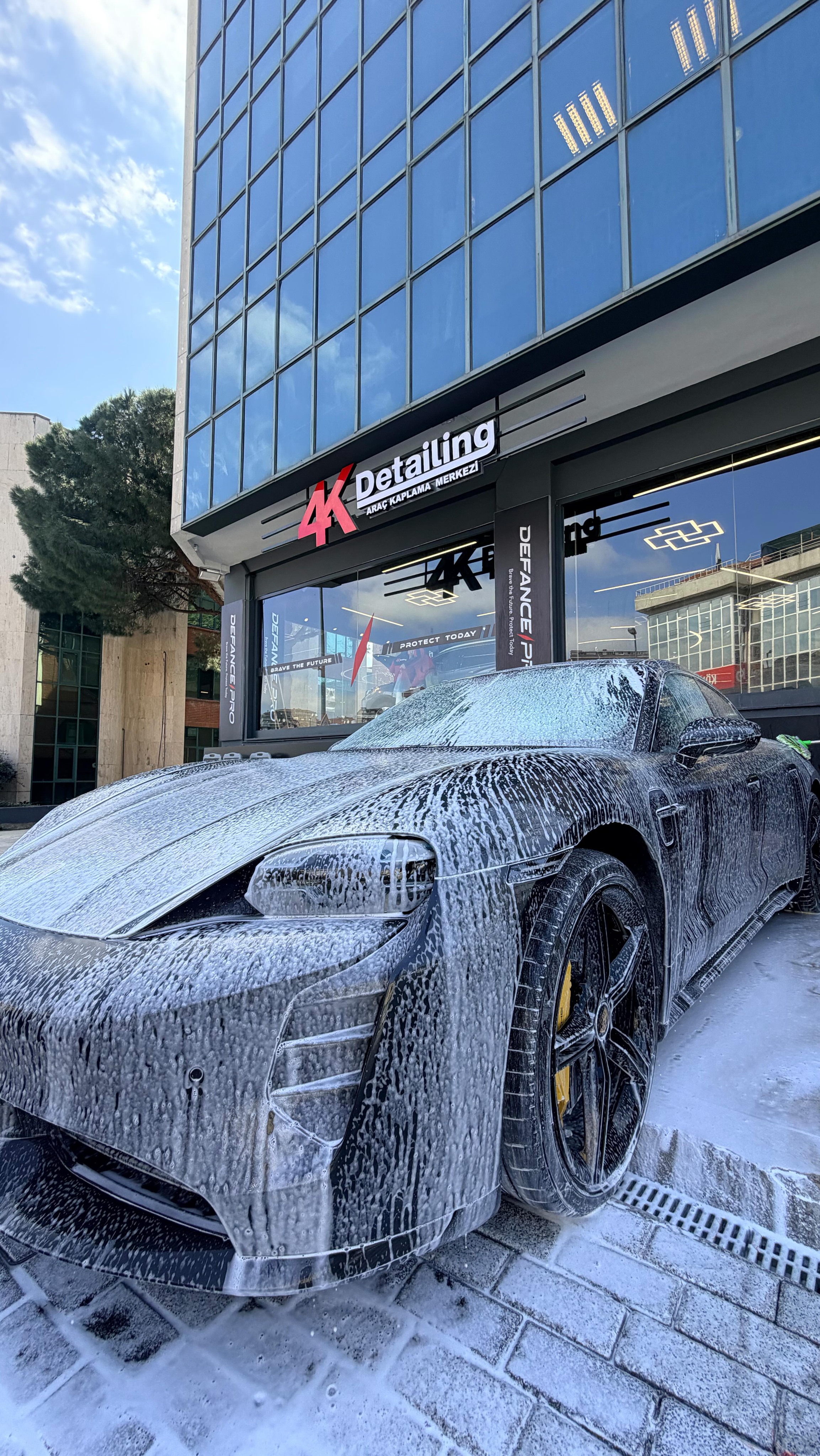 Psikoloğa gerek yok…
Aracın 4K Detail’e gelsin, bütün stres akar gider 💧✨
#arabayıkama #4kdetail #phorsche #detailing #ppfkaplama